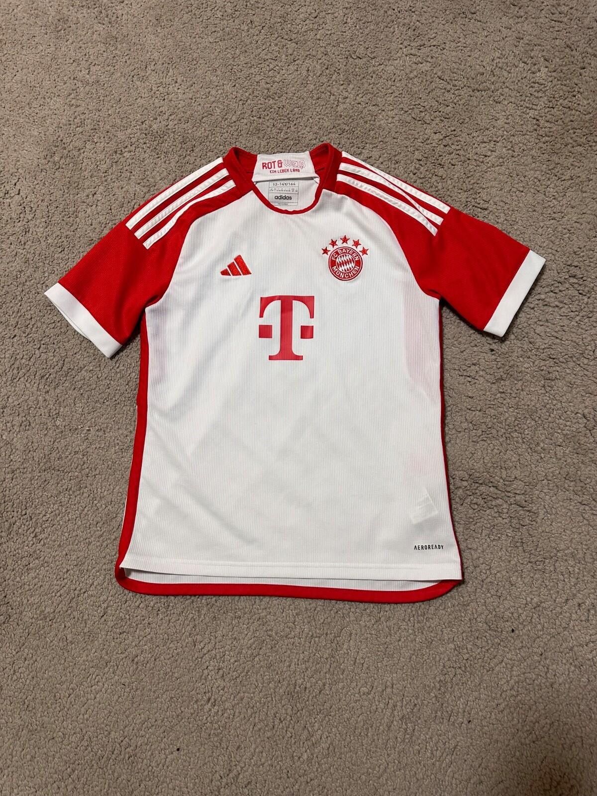 Adidas 2023 Adidas Bayern Munich Soccer Jersey 13/14Y Boys Kane #9 Size US XXS / EU 40 - 1 Thumbnail
