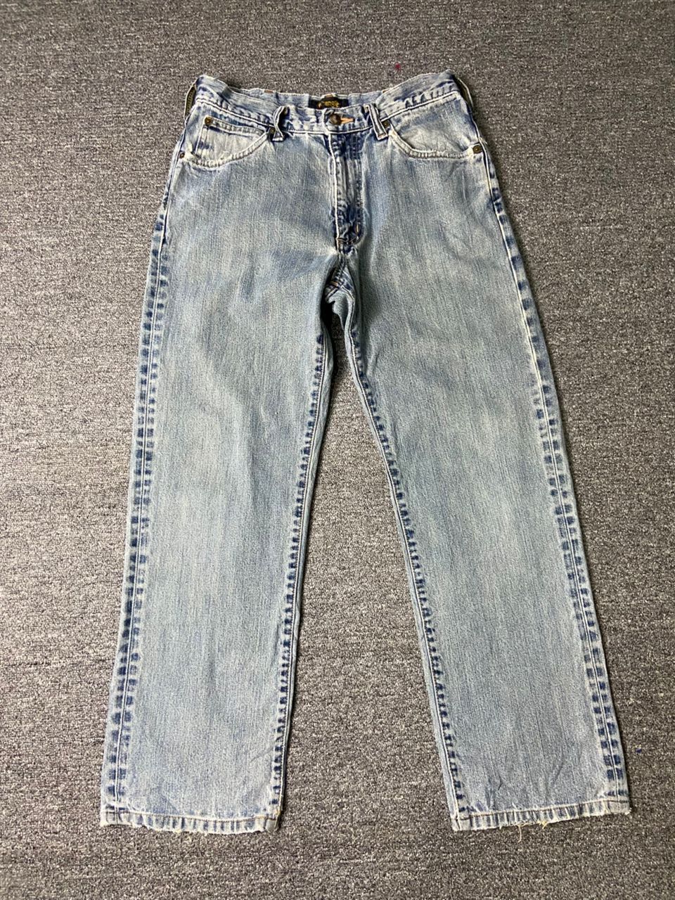 Japanese Brand × Vintage × Wrangler Vintage WRANGLER Relaxed Fit Denim Jeans (131) Size US 28 / EU 44 - 1 Thumbnail