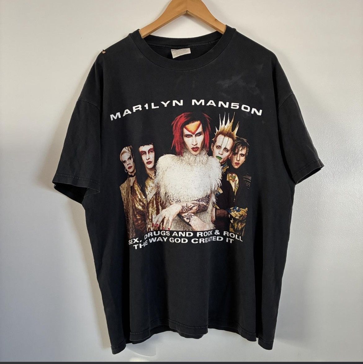 Other Marilyn Manson Rock is Dead Tour 99 tshirt Size US XL / EU 56 / 4 - 1 Thumbnail