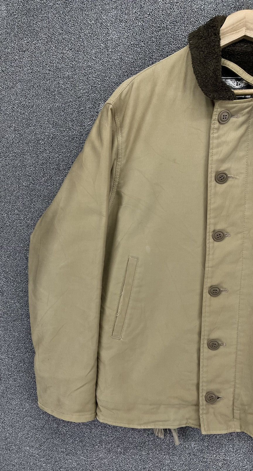 Vintage Vintage Hide and Seek Shearling Sherpa Military Jacket Size US M / EU 48-50 / 2 - 3 Thumbnail