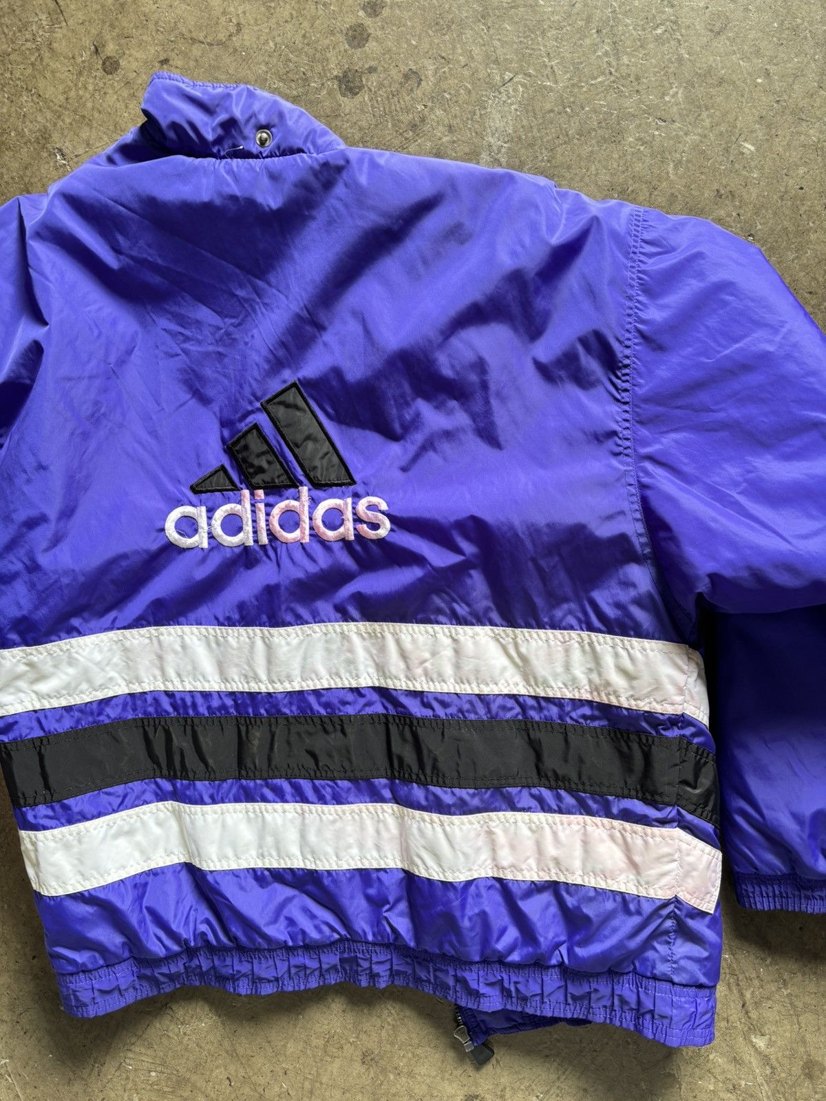 Adidas Vintage Adidas Purple Puffer Jacket Size US L / EU 52-54 / 3 - 4 Thumbnail