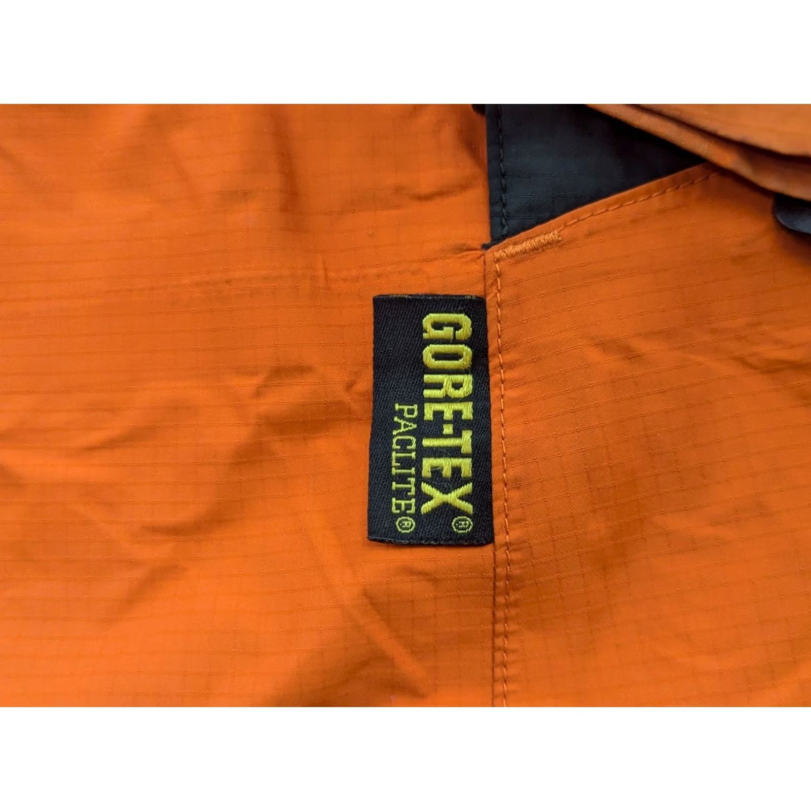 Mammut Mammut Mens L Gore-tex Paclite Shell Base Camp Rain Jacket Windbreaker Orange Jacket Mens L Outdoor Waterproof Hooded Full Zip Lightweight Windbreaker Size US L / EU 52-54 / 3 - 2 Thumbnail
