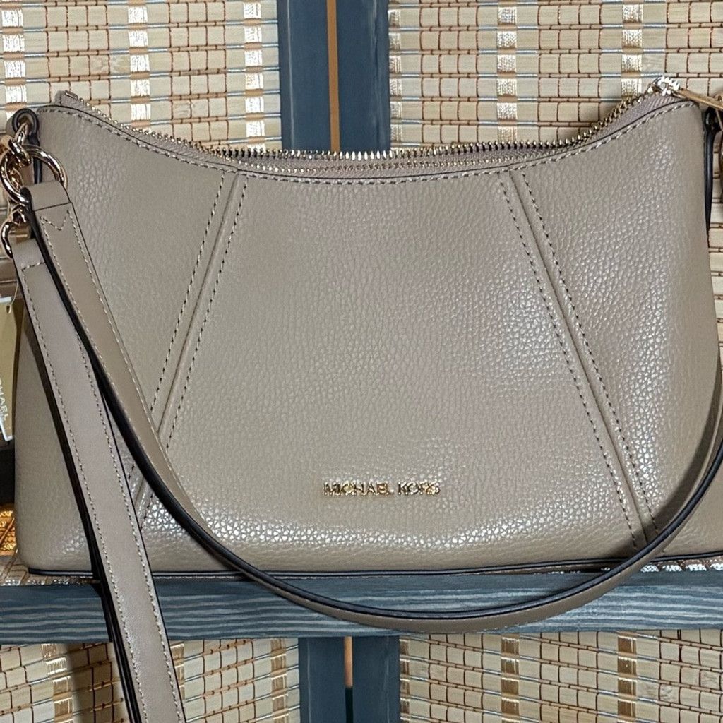 Michael Kors Michael Kors Sienna Medium Crossbody in Camel Size ONE SIZE - 1 Thumbnail