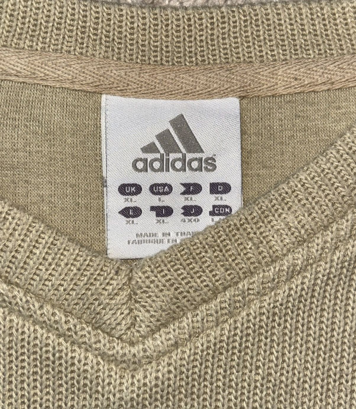 Adidas Vintage Adidas sweater Size US XL / EU 56 / 4 - 3 Thumbnail