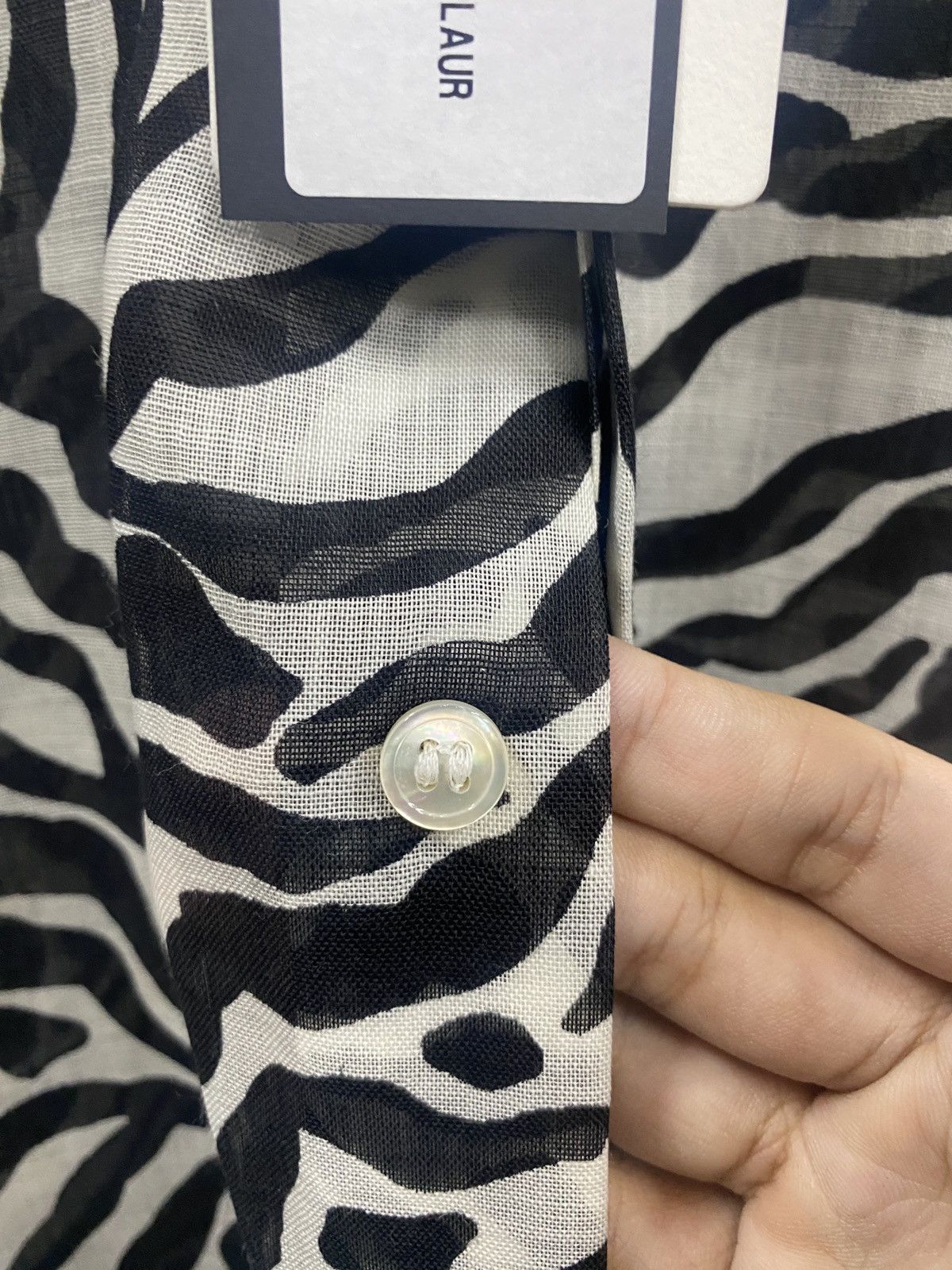 Hedi Slimane × Saint Laurent Paris × Yves Saint Laurent Saint Laurent Paris SS20 Zebra print shirt Size US S / EU 44-46 / 1 - 10 Thumbnail