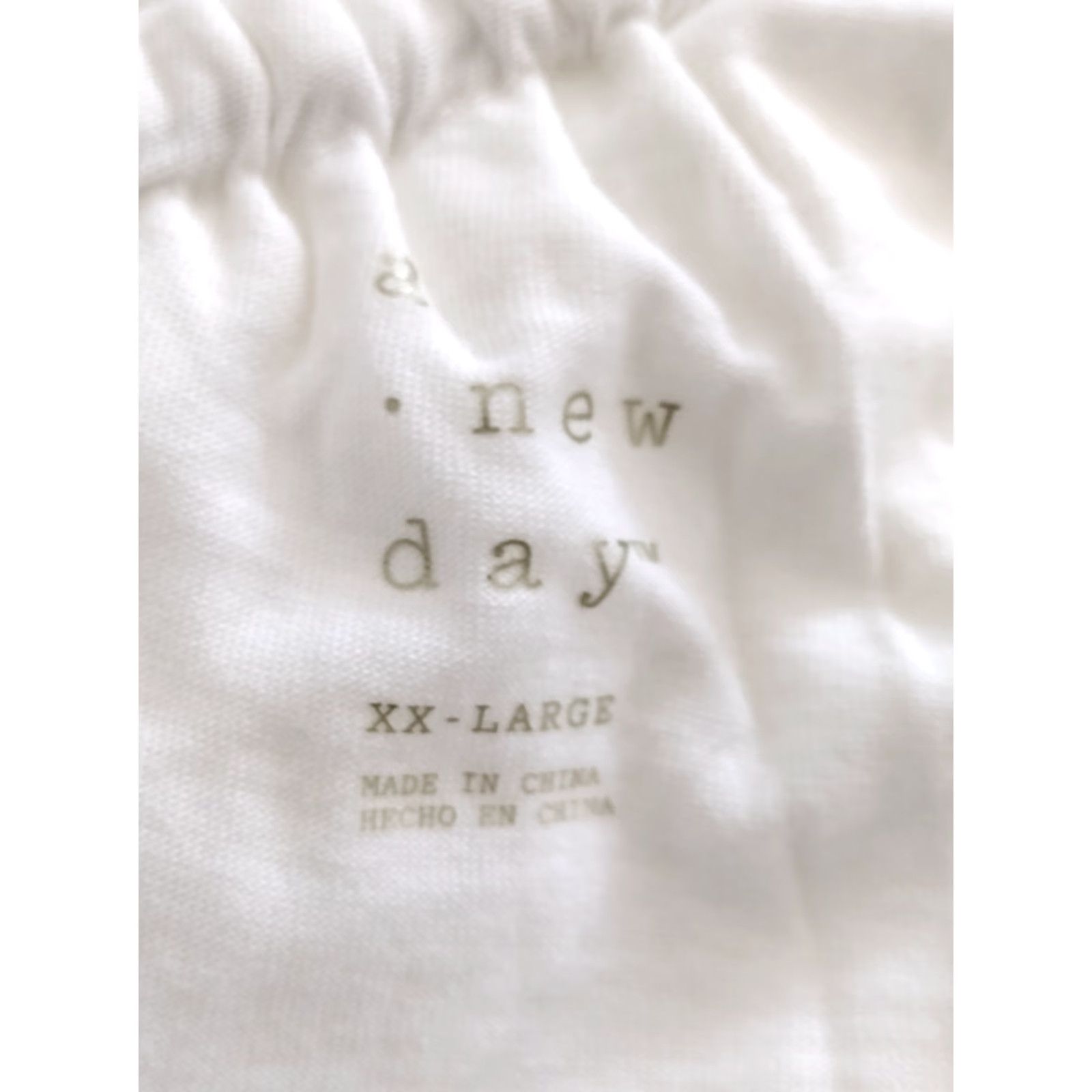Vintage A New Day Women's Blouse Off the Shoulder XS-2XL XXL White Ruffle Sleeveless Bohemian Casual Compact Shirt Size XXL / US 16-18 / IT 52-54 - 5 Thumbnail
