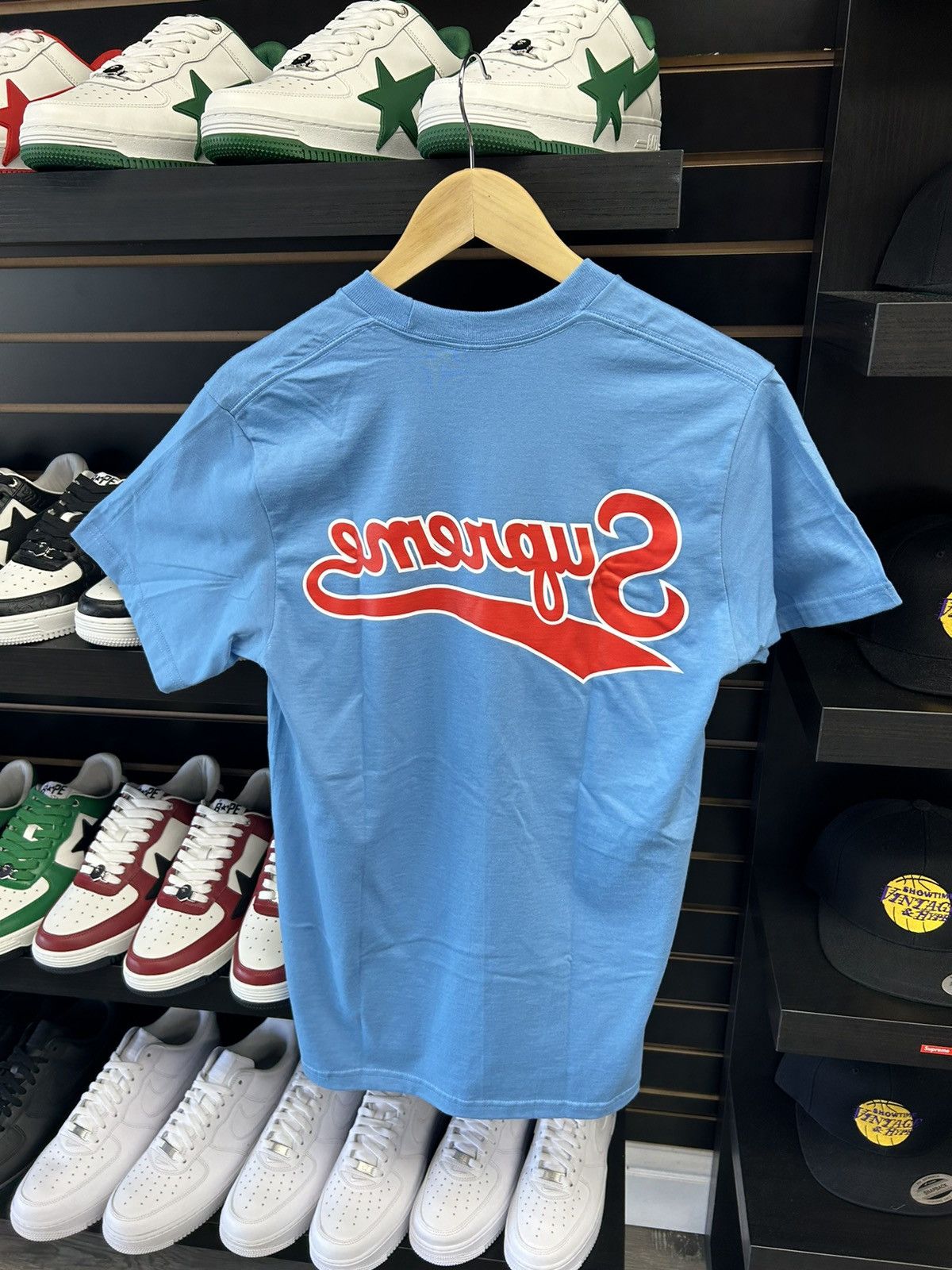 Supreme Supreme “Reverse” T-shirt Size US S / EU 44-46 / 1 - 2 Thumbnail