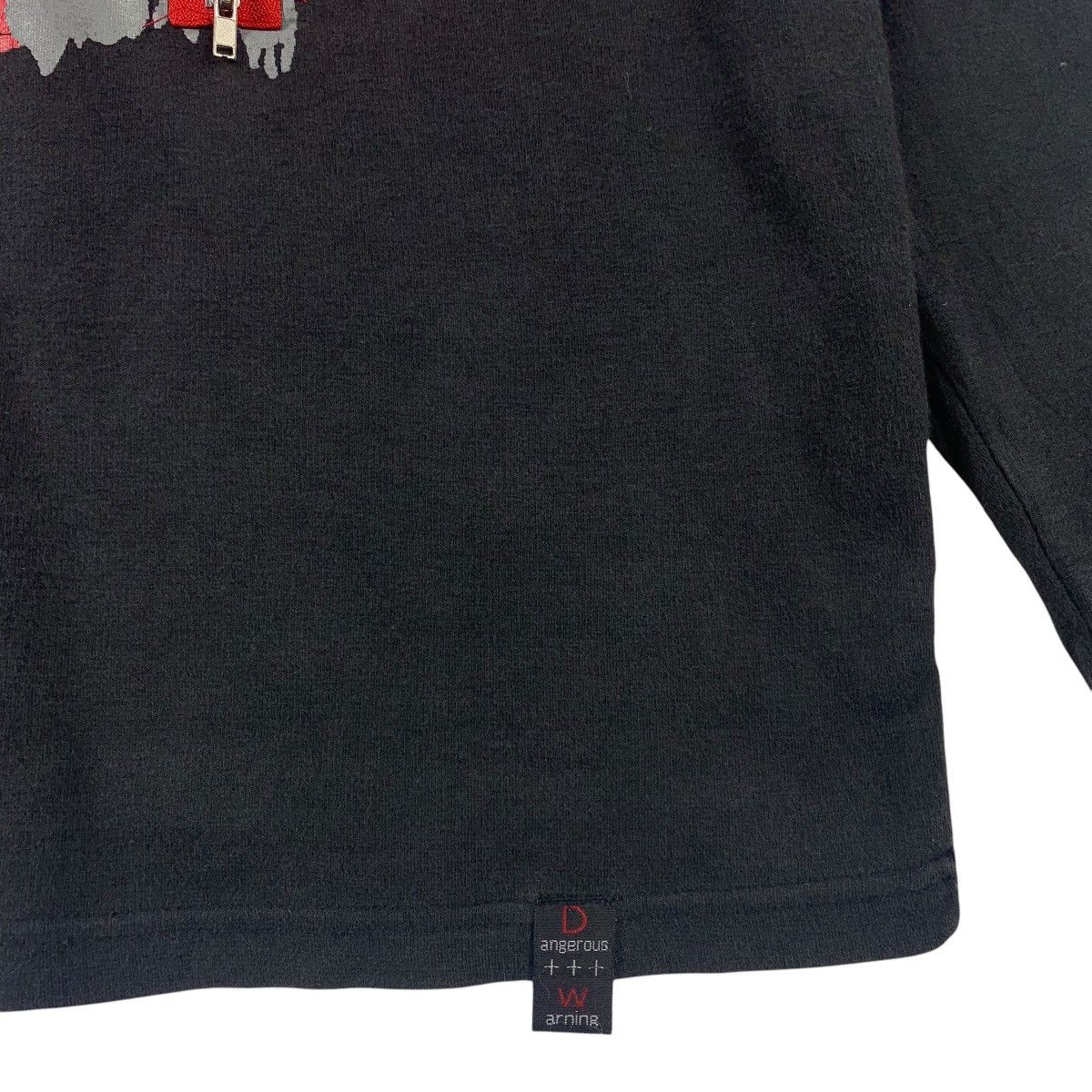 Japanese Brand DANGEROUS WARNING punk zipper long sleeve tee Size US L / EU 52-54 / 3 - 8 Thumbnail