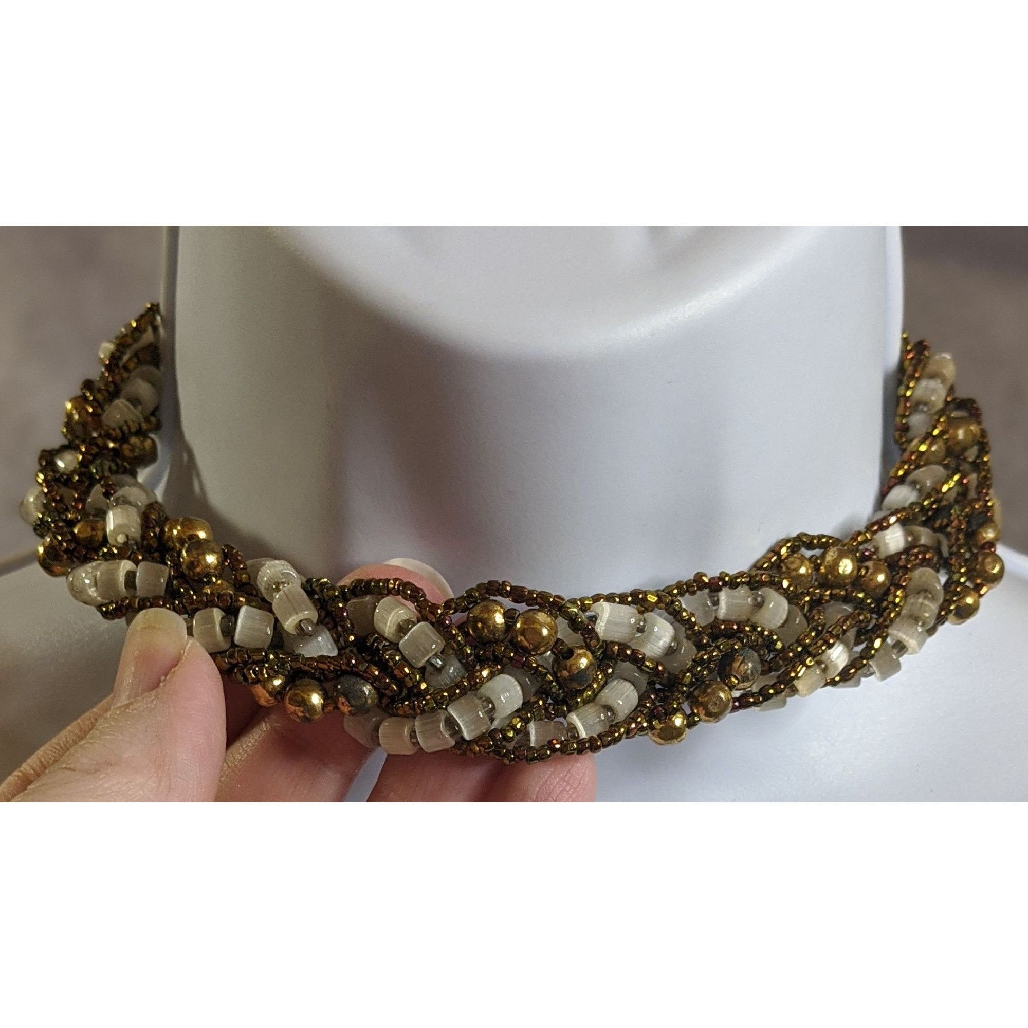 Other Vintage Beaded Choker Necklace With Earth And Gold Tone Acce Size ONE SIZE - 4 Thumbnail
