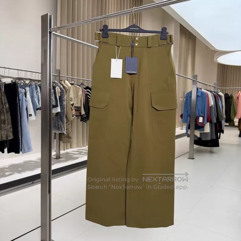 Louis Vuitton Louis Vuitton Green Nylon Straight Leg Pants Size US 36 / EU 52 - 1 Thumbnail