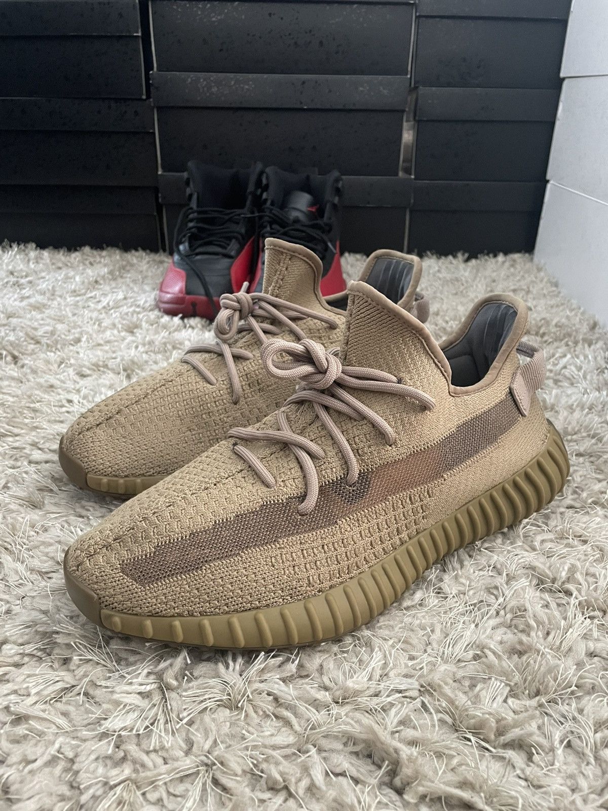 Yeezy Yeezy 350 Earth Size US 11 / EU 44 - 1 Thumbnail