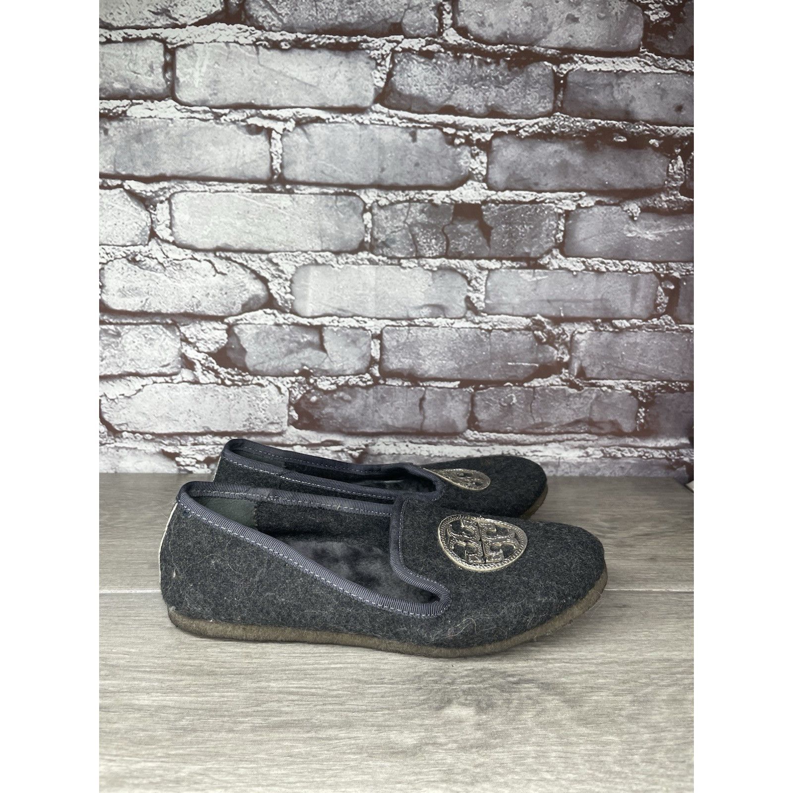 Tory Burch Tory Burch Billy Charcoal Gray Wool Logo Lamb Fur Slipper Fl Size US 6 / IT 36 - 9 Thumbnail