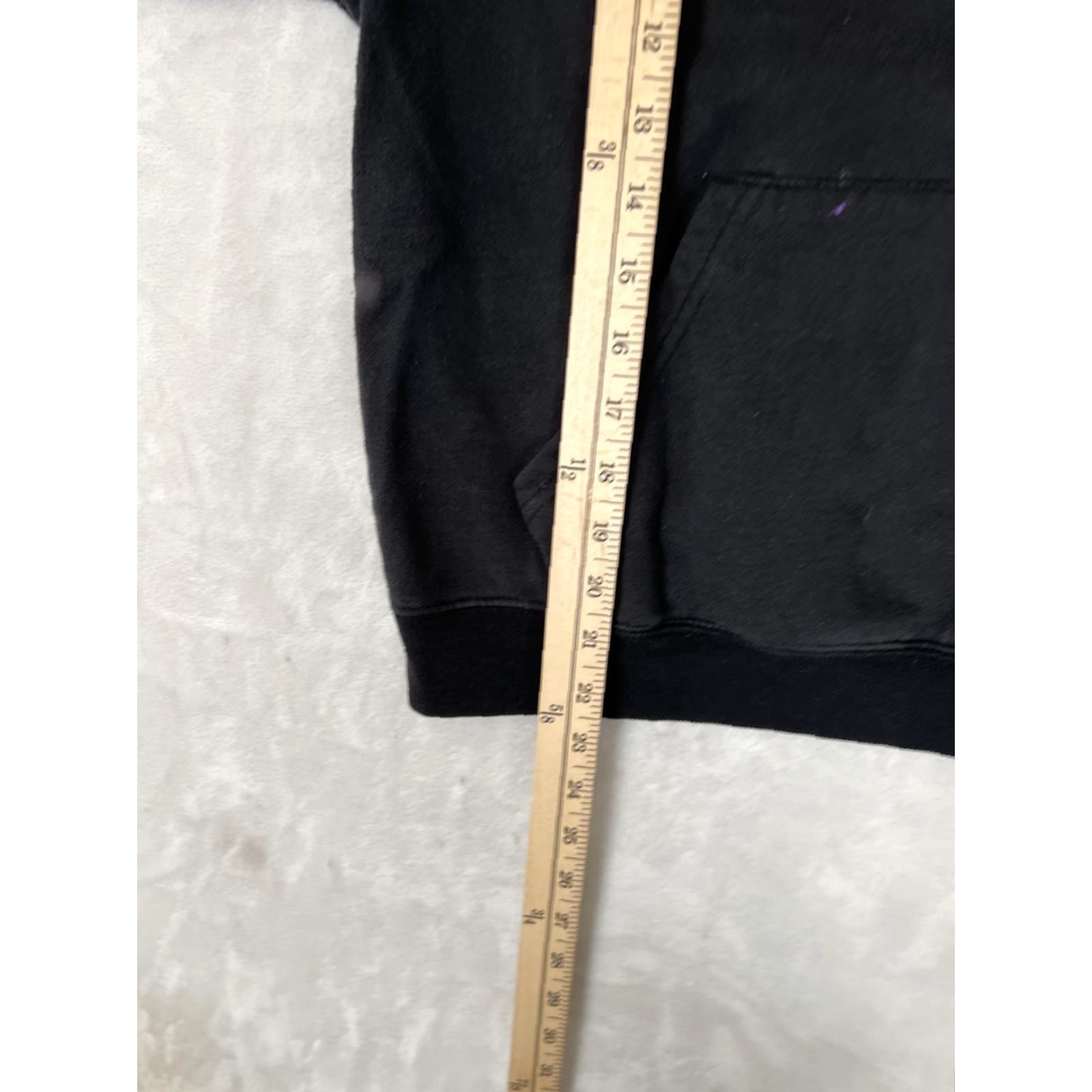 Vintage Billie Eilish Hoodie Mens Small Black Blohsh Logo Graphic Pullover Size US S / EU 44-46 / 1 - 7 Thumbnail