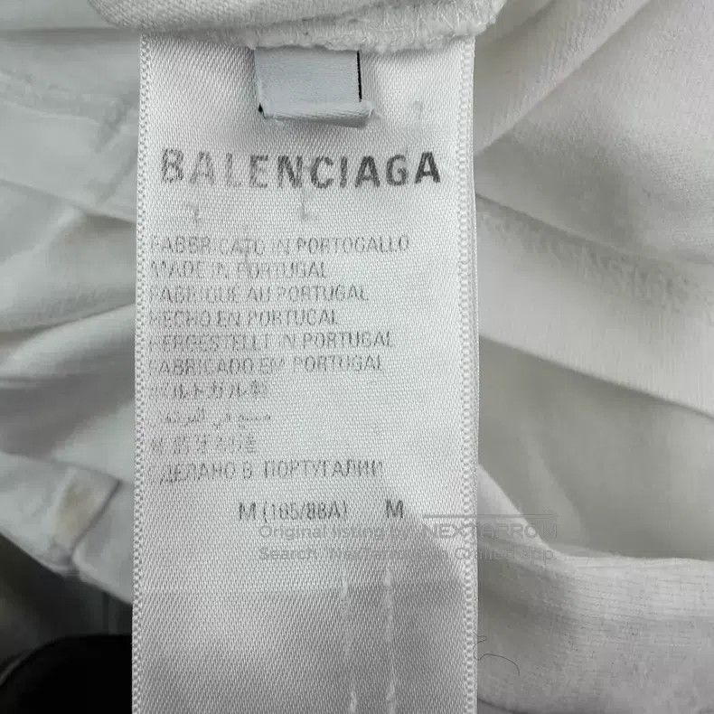 Balenciaga Balenciaga White Letter Shirt Size US M / EU 48-50 / 2 - 5 Thumbnail