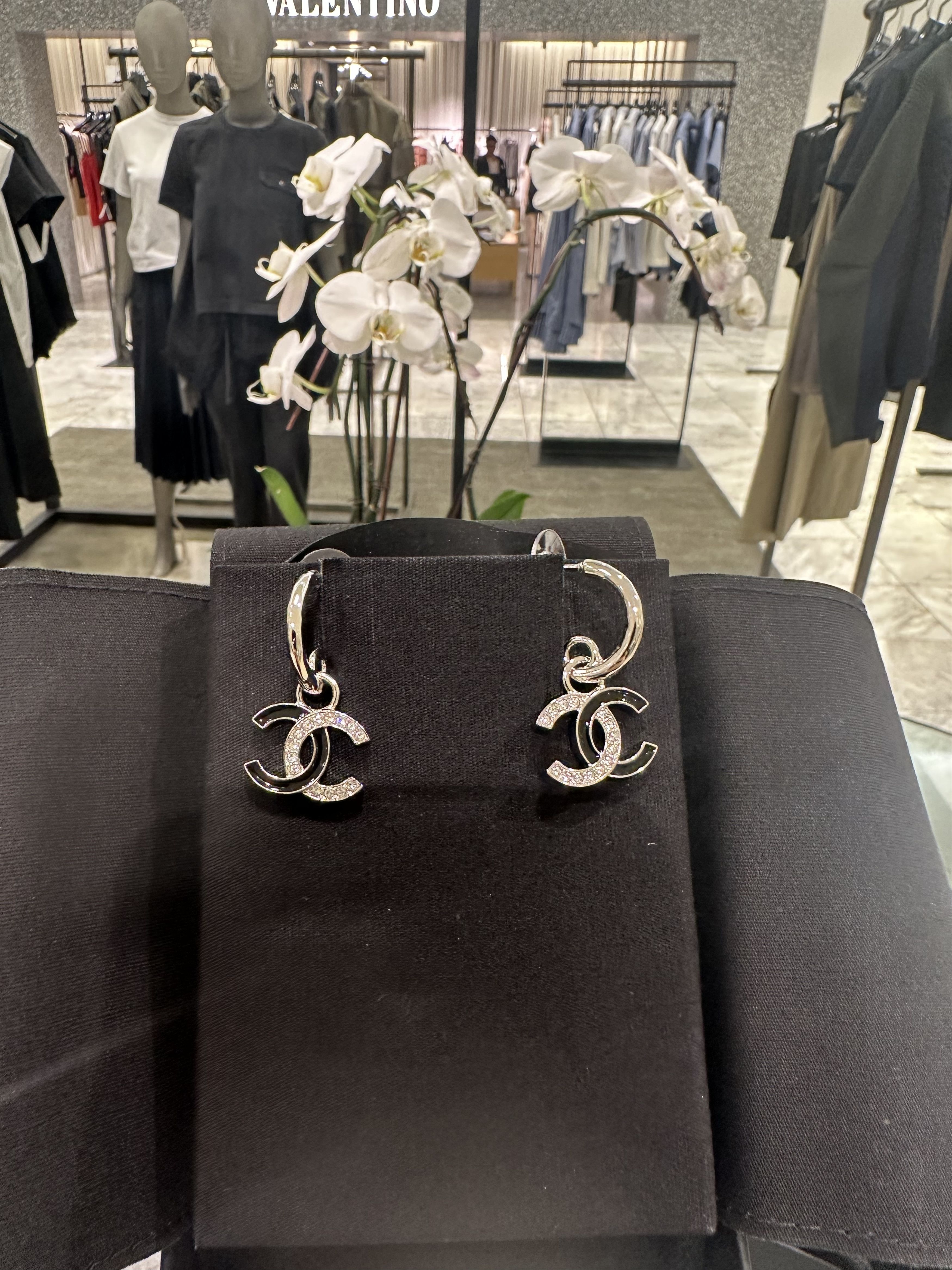 Chanel Chanel Hoop earrinhs Size ONE SIZE - 5 Thumbnail