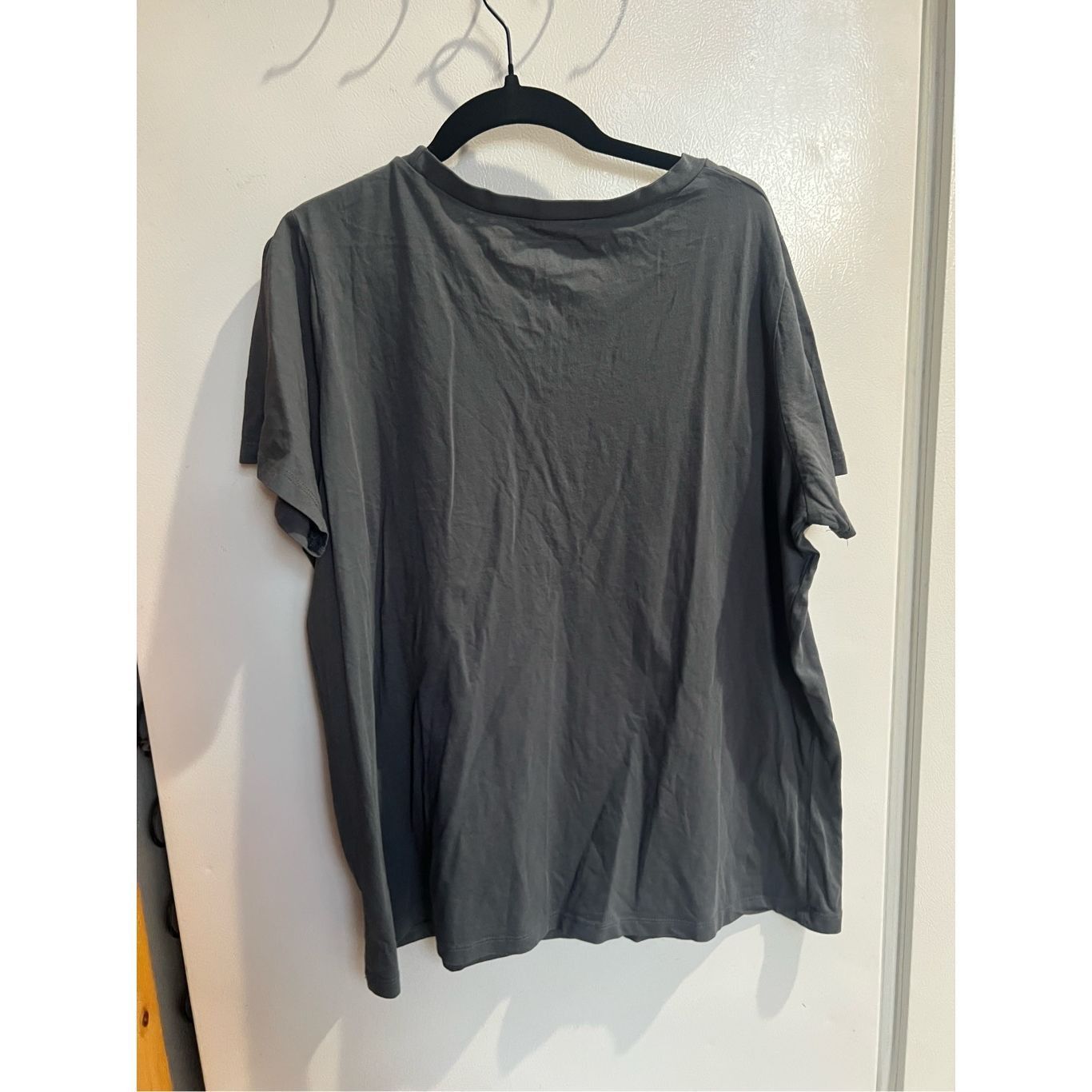 AC/DC AC/DC Grey T-Shirt Woman’s Size XXL NEW WITH FLAW Size XXL / US 16-18 / IT 52-54 - 6 Thumbnail