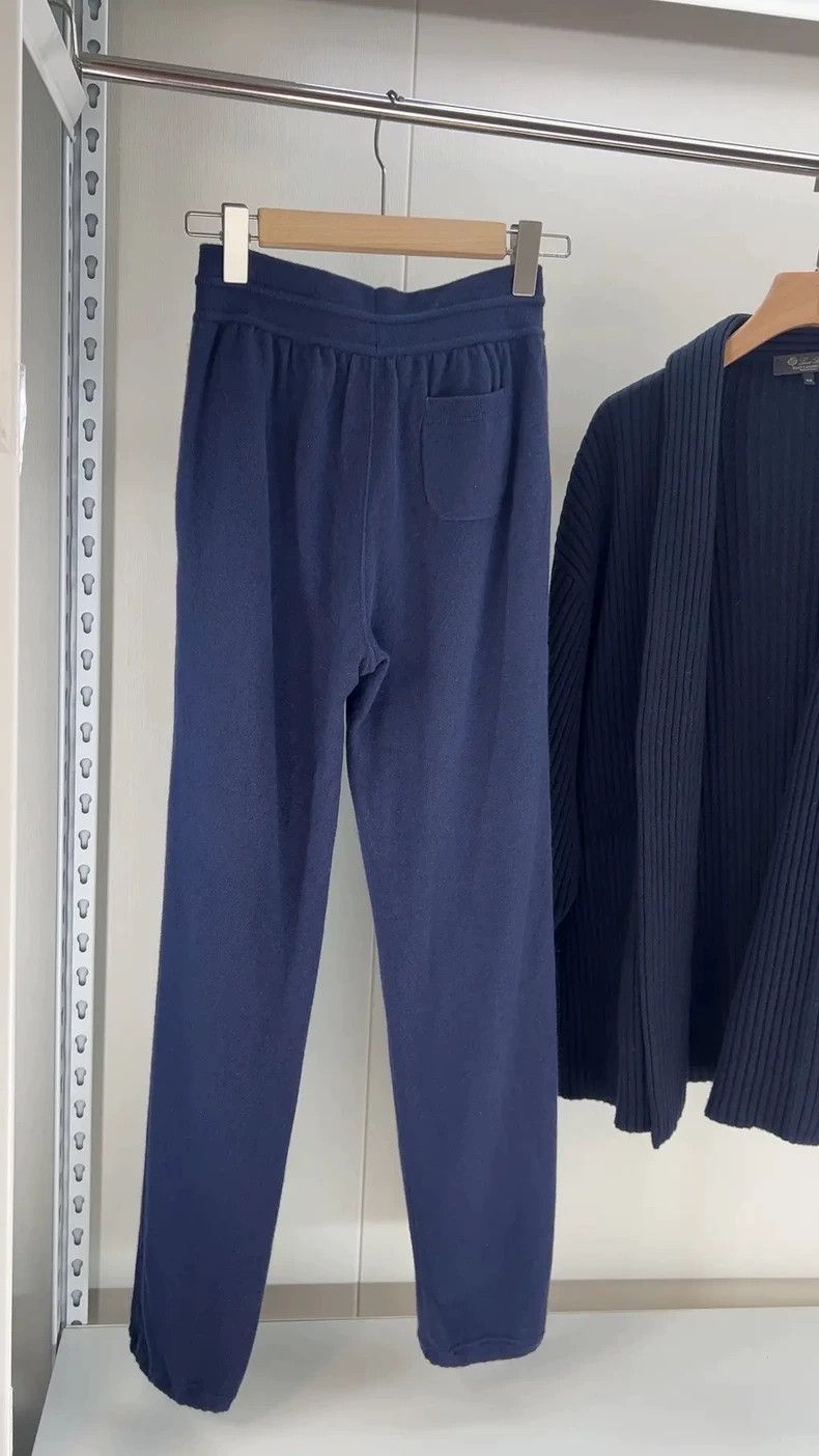 Loro Piana LORO PIANA Small cashmere has long tassels Size 25" / US 0 / IT 36 - 2 Thumbnail
