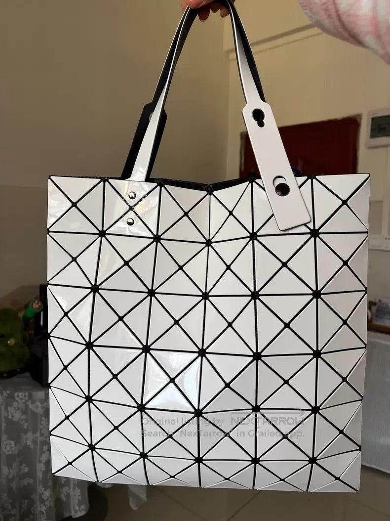 Issey Miyake Issey Miyake Shoulder Crossbody Bag White Size ONE SIZE - 2 Thumbnail