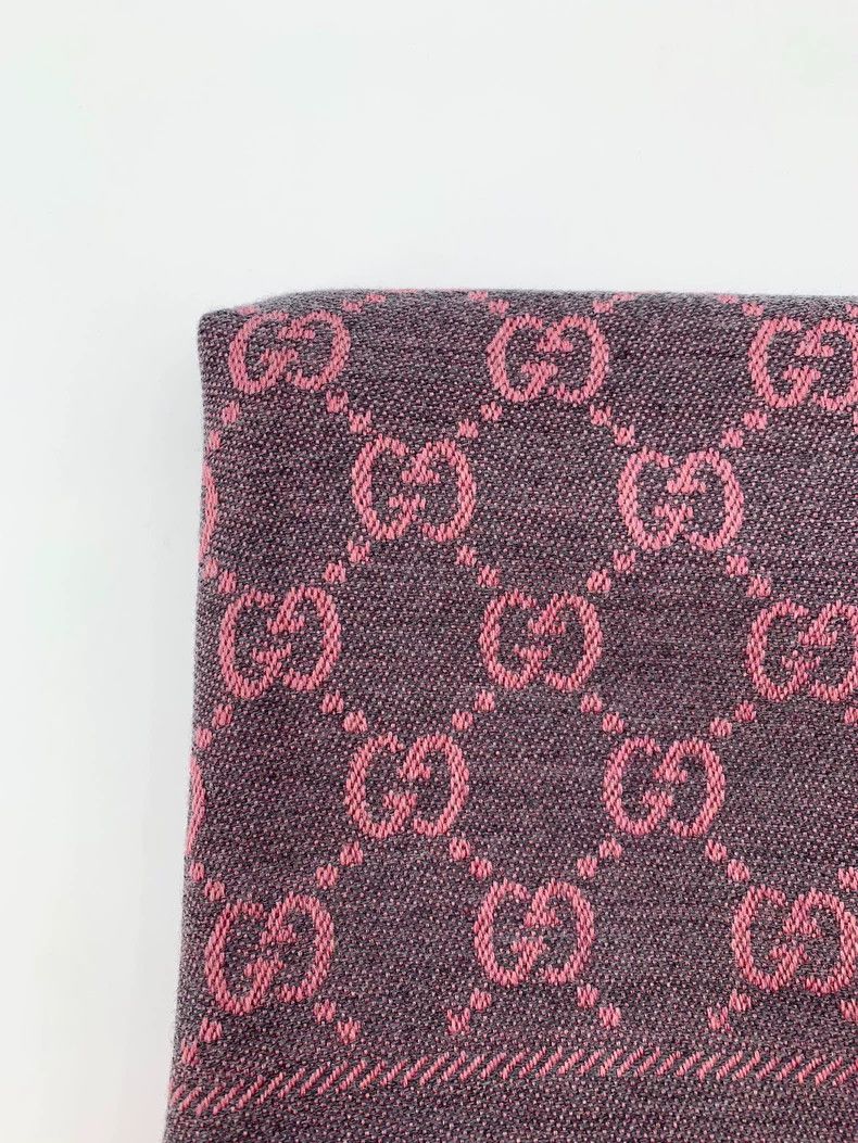 Gucci Gucci Gray and pink color block logo double G full print do Size ONE SIZE - 3 Thumbnail