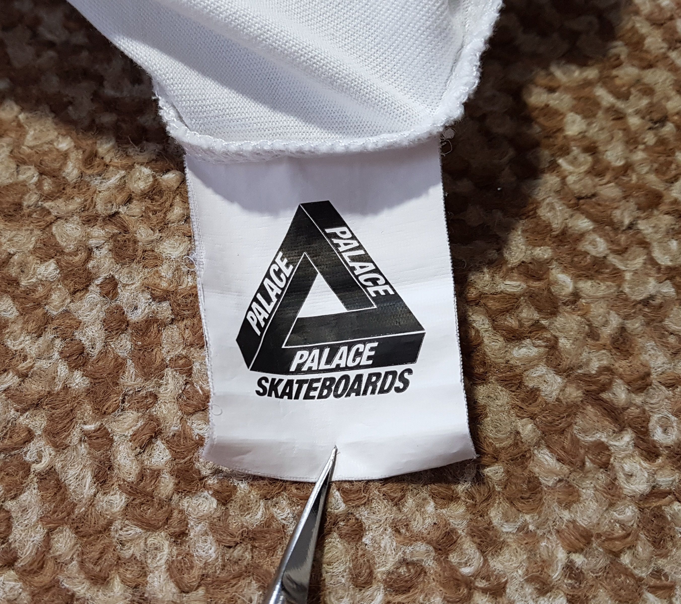 Palace Palace Suburban Bliss Peace and Love Longsleeve Shirt White Size US L / EU 52-54 / 3 - 13 Thumbnail