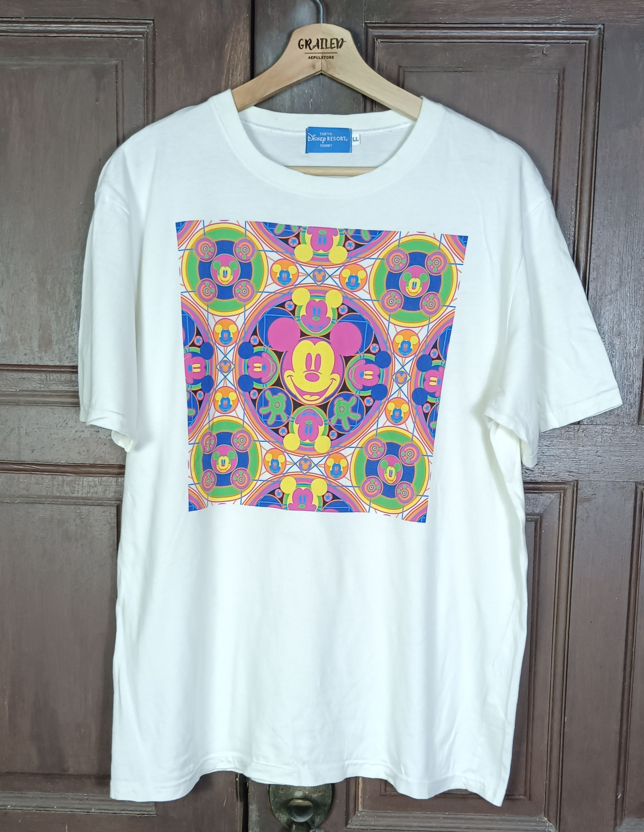 Disney × Japanese Brand × Mickey Mouse Mickey Mouse Tokyo Disney Resort Short Sleeve T Shirt Size US L / EU 52-54 / 3 - 1 Thumbnail
