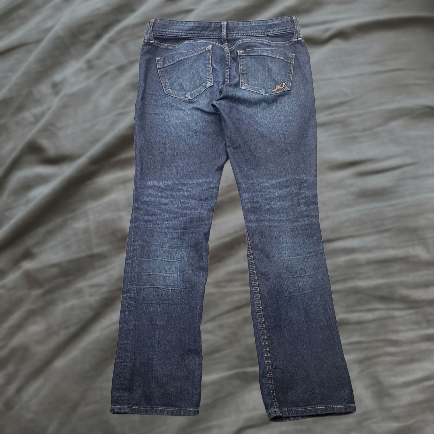 Express Express Jeans Womens 8 Blue Denim Regular Fit Low Rise Skinny Leg Medium Wash Jeans Size 30" / US 8 / IT 44 - 1 Thumbnail