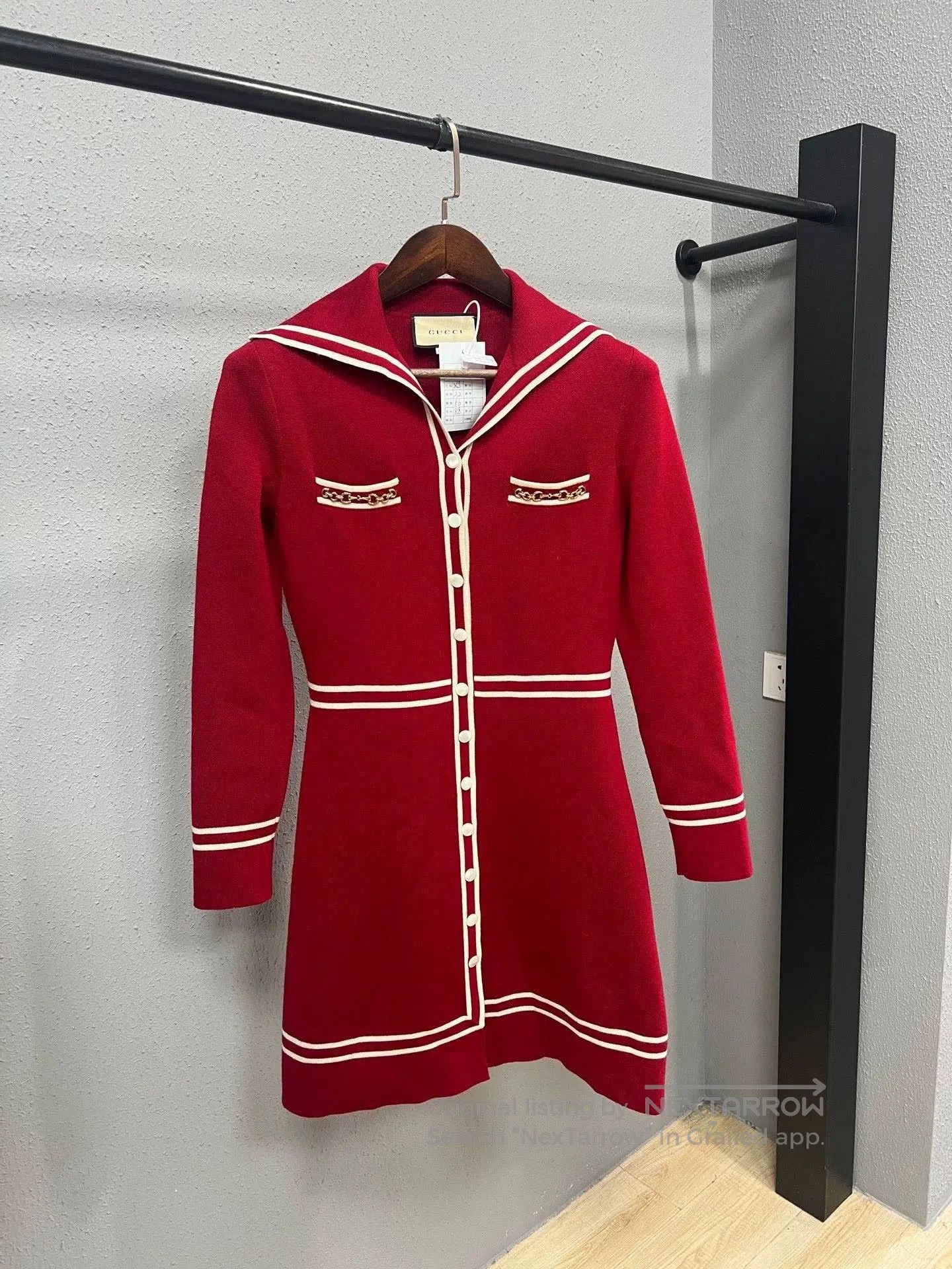 Gucci Gucci Gold Buckle Dress. Size XS / US 0-2 / IT 36-38 - 1 Thumbnail