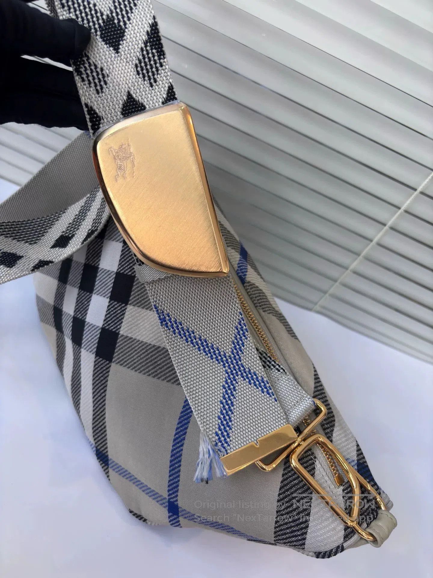 Burberry Burberry Canvas Check Crossbody Bag. Size ONE SIZE - 8 Thumbnail