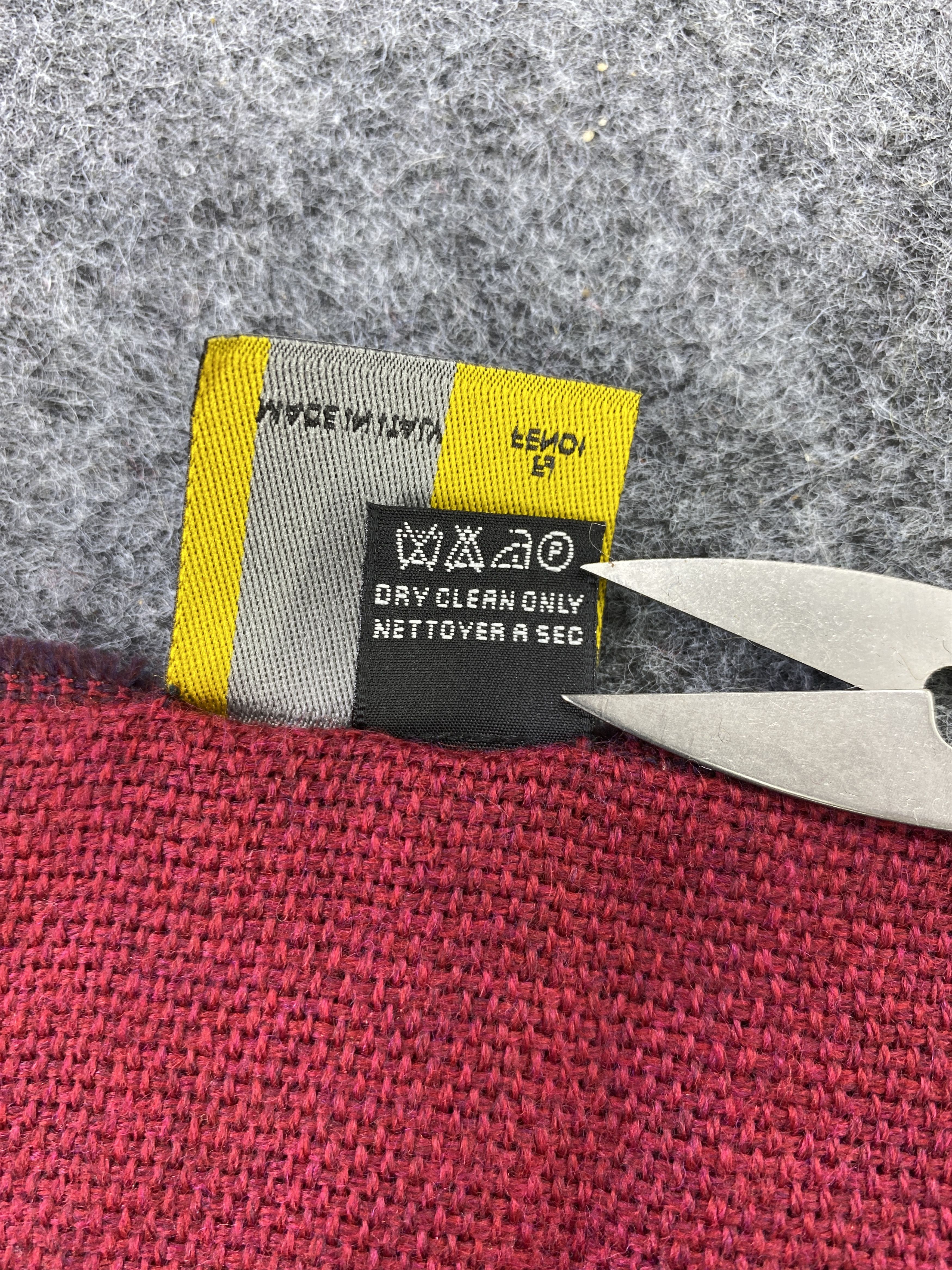 Fendi Fendi Scarf/Muffler/Neckwear-T379 Size ONE SIZE - 7 Thumbnail