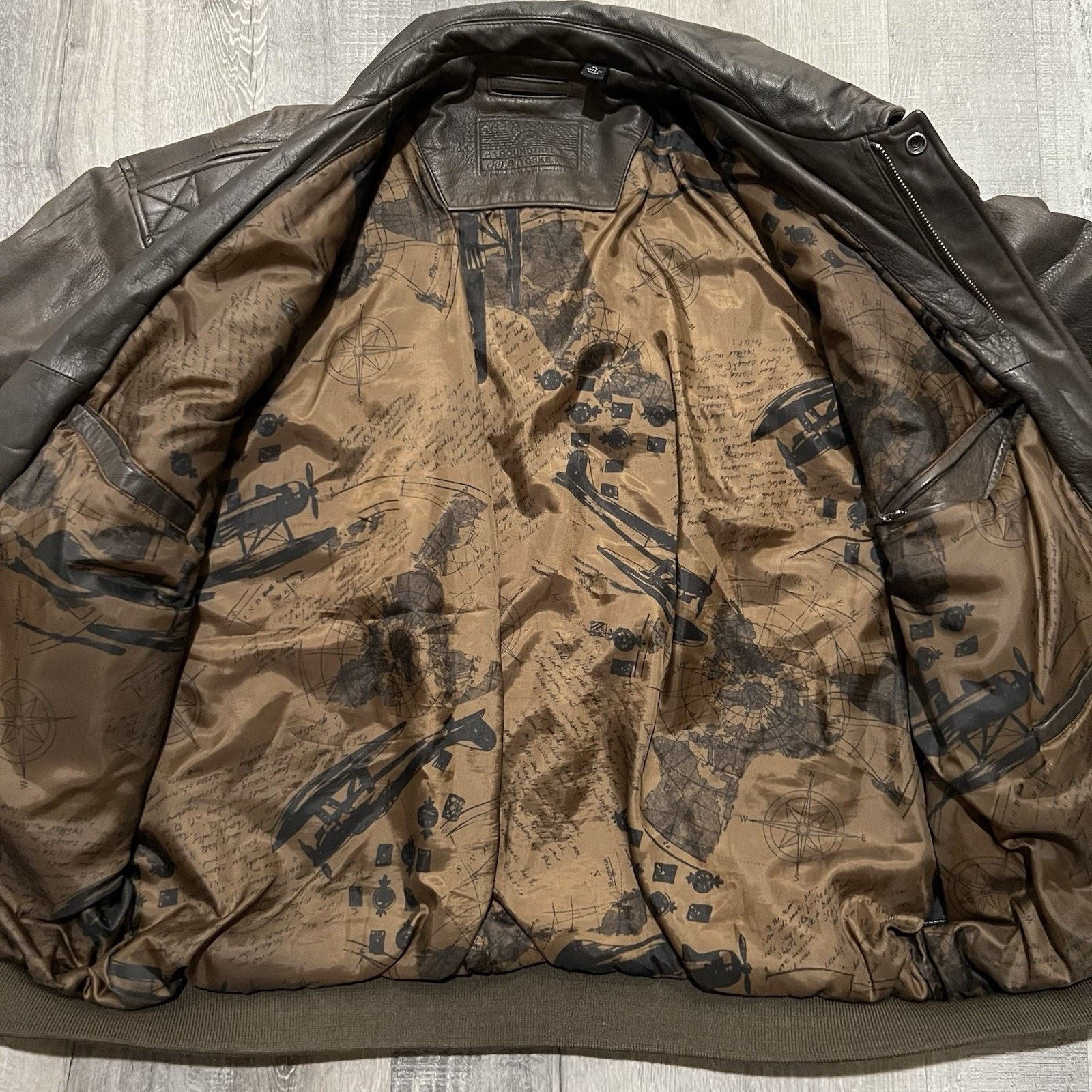 Roundtree & Yorke Roundtree And Yorke Leather A2 Flight Jacket Bomber Jacket Size US XL / EU 56 / 4 - 4 Thumbnail