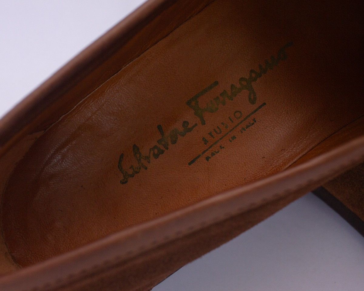 Salvatore Ferragamo 850$Ferragamo Moccasin Gancini Testa Di Moro Ornament Suede Size US 9 / EU 42 - 12 Thumbnail