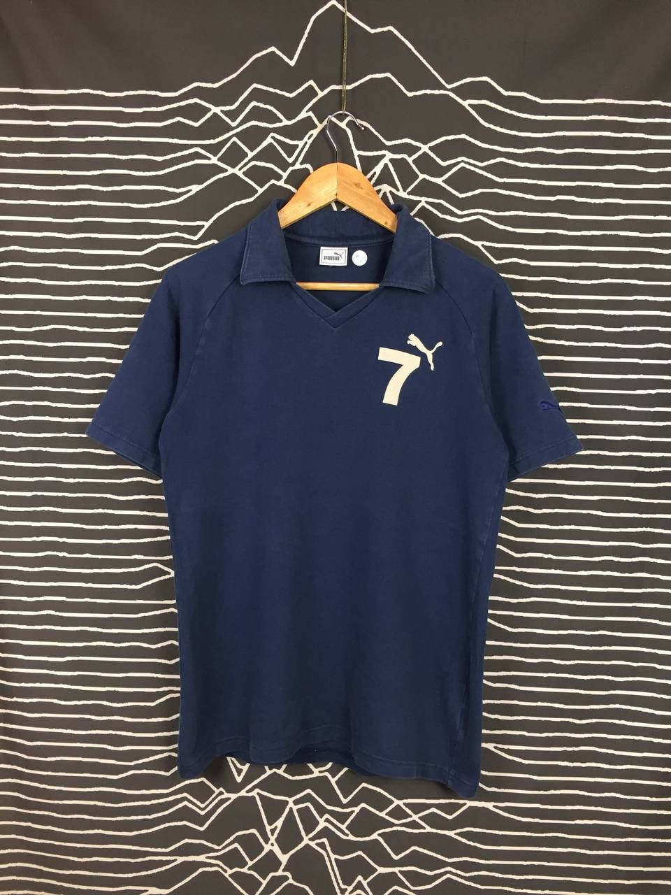 Puma × Vintage Vtg Puma Sportswear Collar Sharp Polo Tee Size US L / EU 52-54 / 3 - 1 Thumbnail