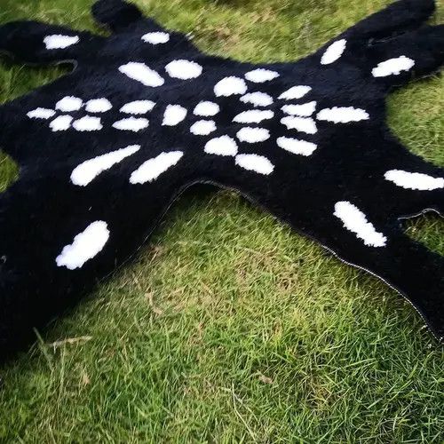 Other Handmade 3D Spider Shaped Soft Rug Size ONE SIZE - 4 Thumbnail