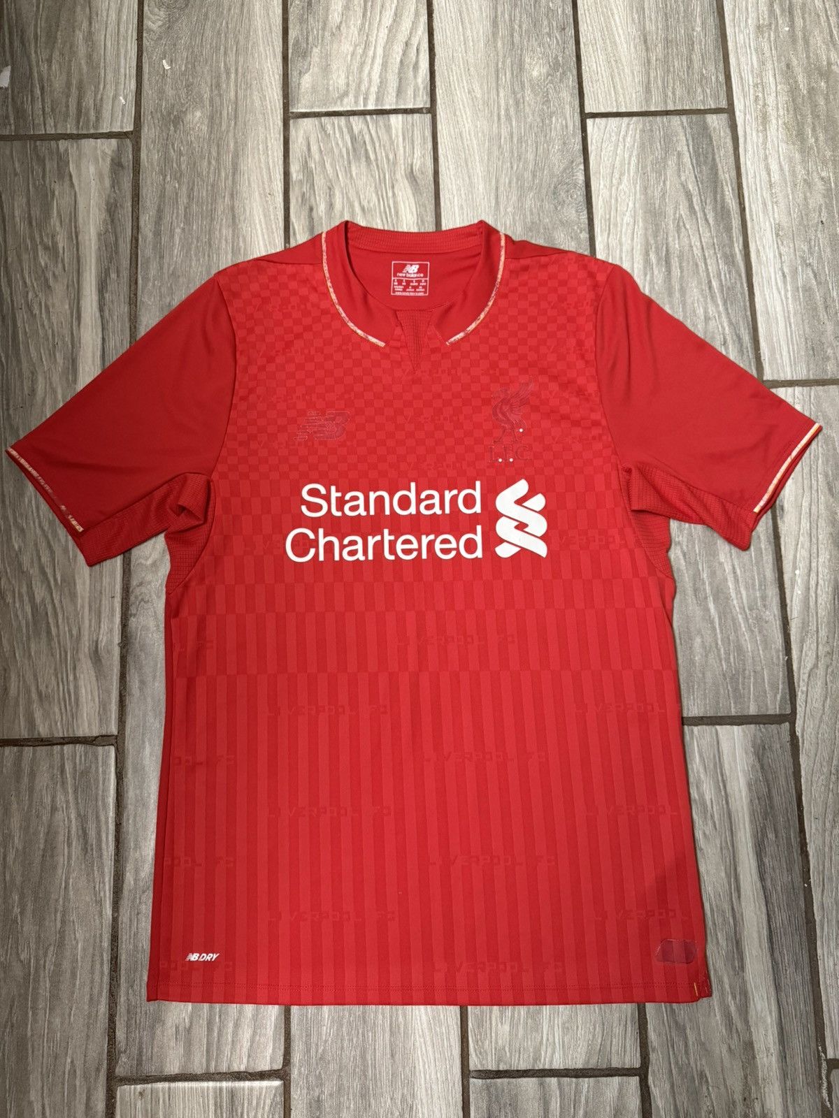 New Balance Liverpool FC 15/16 New Balance Men’s Home Jersey WSTM542 Size US S / EU 44-46 / 1 - 1 Thumbnail