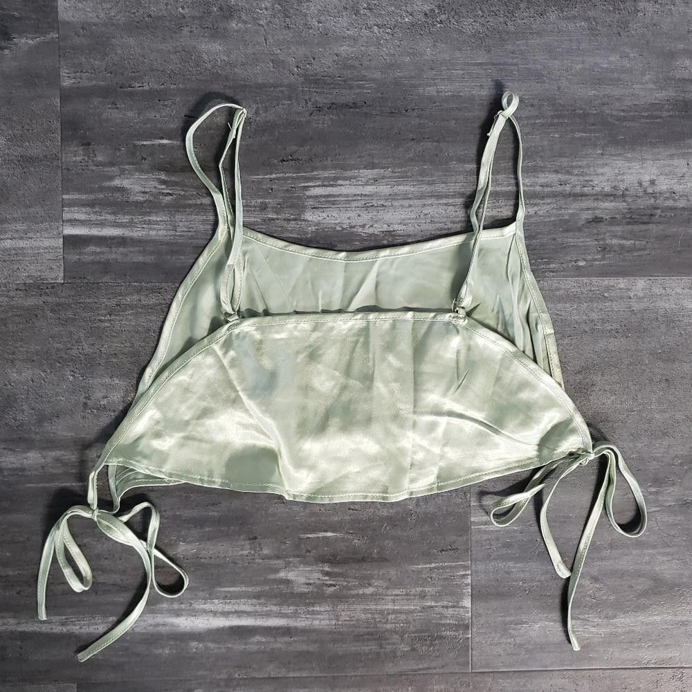 Designer Mint Classic Side Tie Cropped Silky Tank Size L / US 10 / IT 46 - 2 Thumbnail