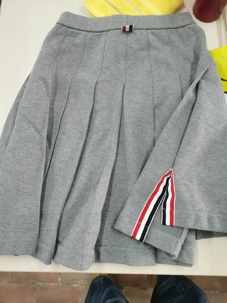 Thom Browne Thom Browne accordion pleated skirt Size 24" / US 00 / IT 34 - 1 Thumbnail