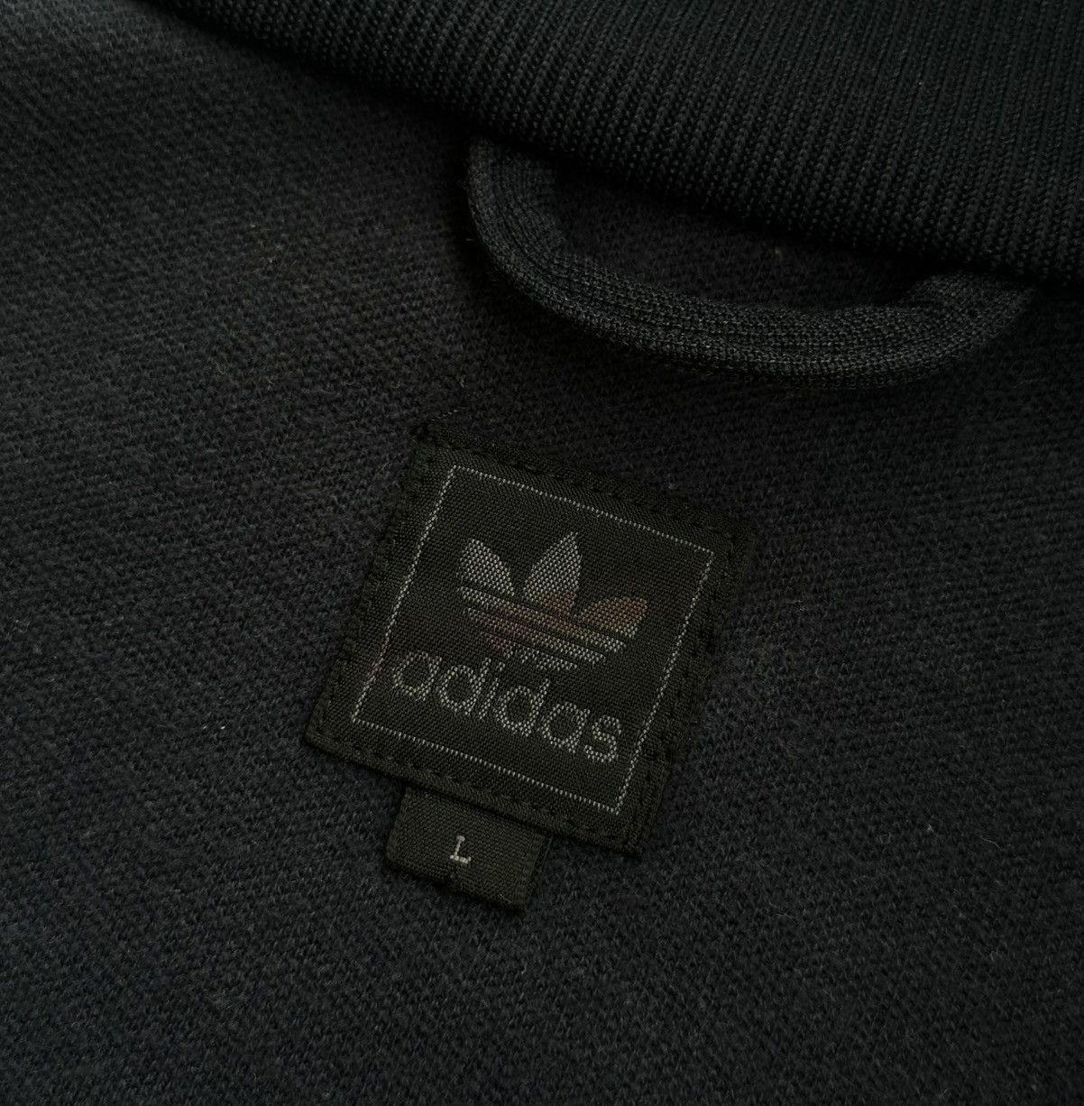 Adidas Adidas Originals Vintage Track Jacket 2000s Navy Size L Rare Size US M / EU 48-50 / 2 - 10 Thumbnail