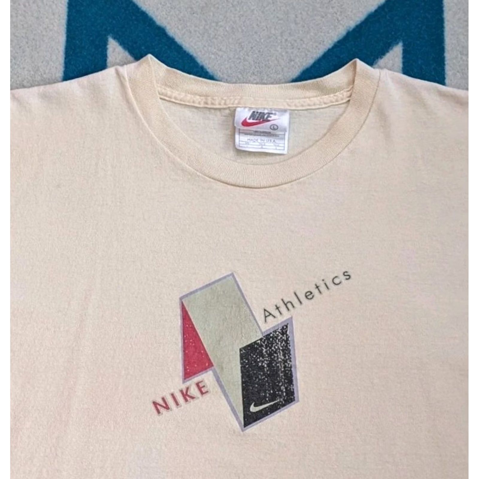 Nike VINTAGE Nike Shirt USA Essentials Streetwear 90s Ivory Adult Large Mens Size US L / EU 52-54 / 3 - 2 Thumbnail