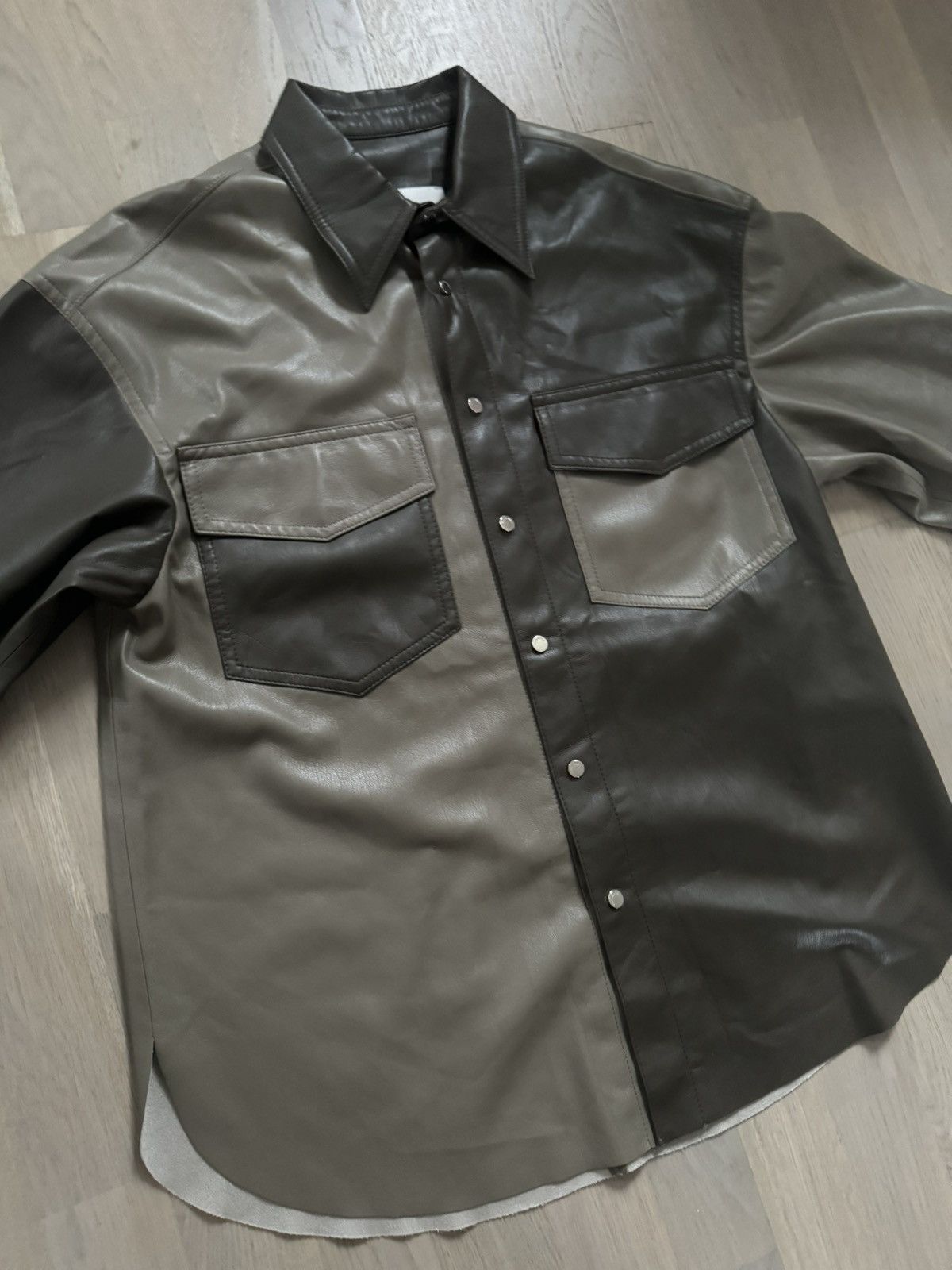Nanushka NANUSHKA shirt SEE REAL TAPE MEASUREMENTS IN PHOTOS Size US S / EU 44-46 / 1 - 1 Thumbnail