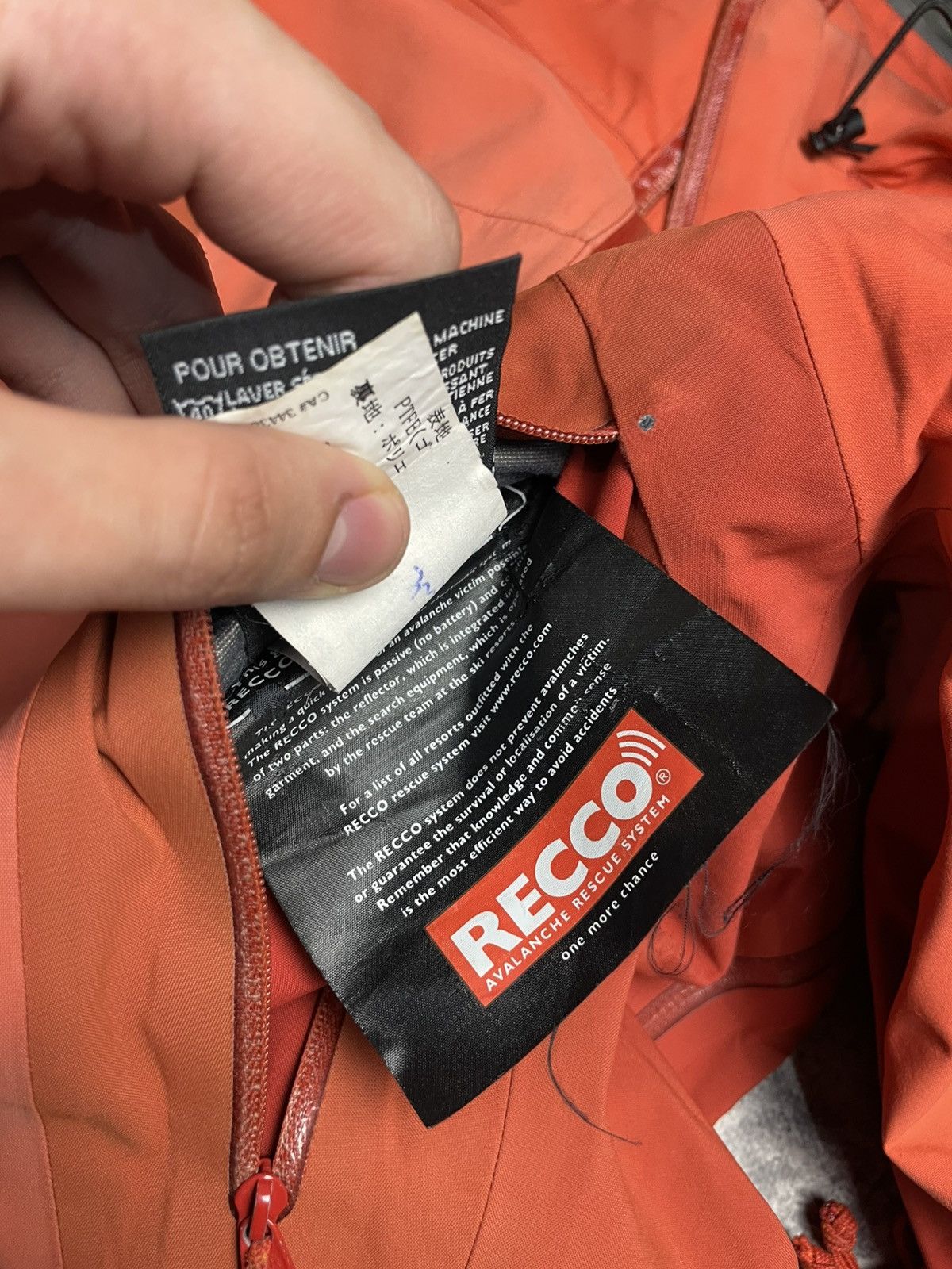 Arc'teryx Vintage Arcteryx Recco Goretex Jacket Sz S Size US S / EU 44-46 / 1 - 18 Thumbnail
