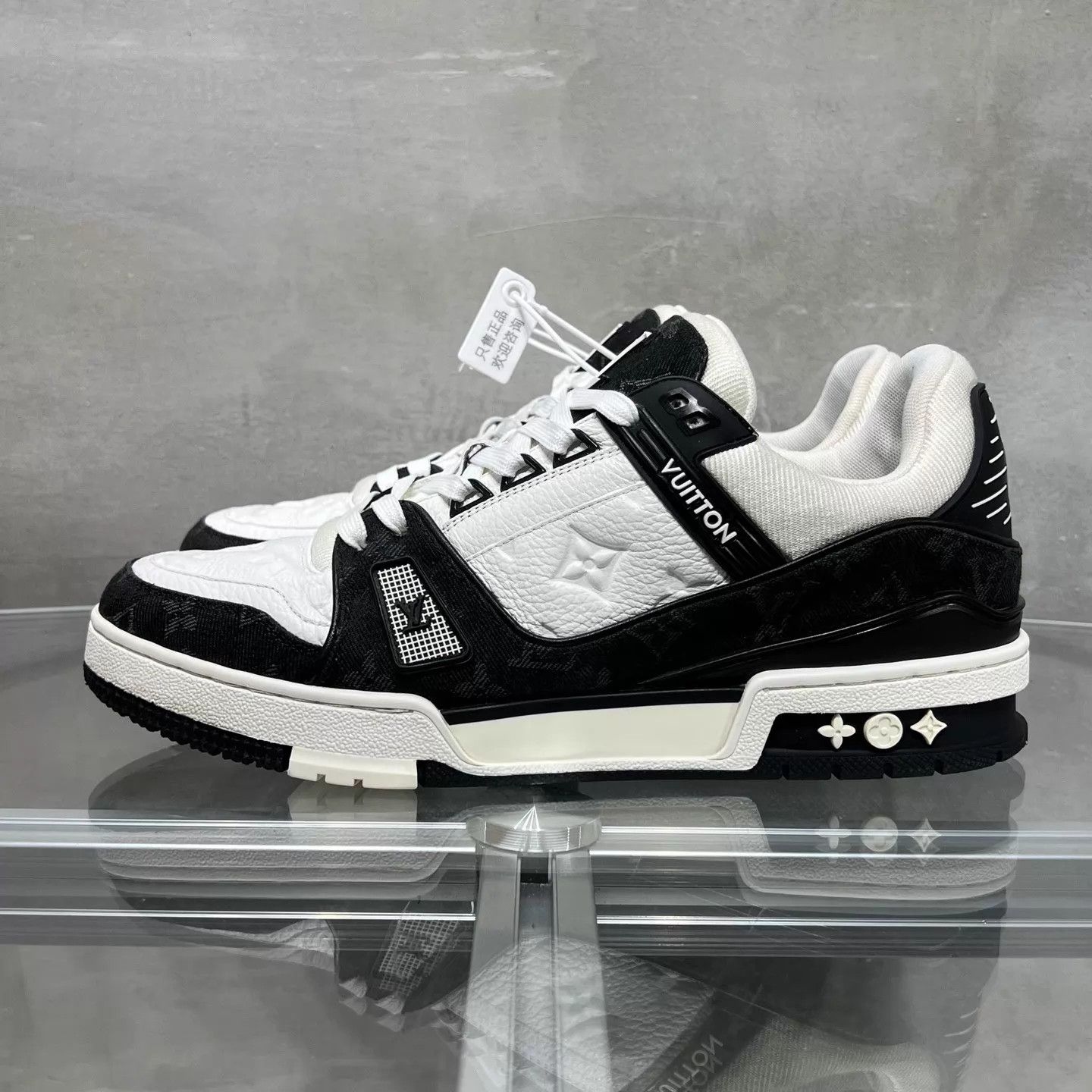 Louis Vuitton Louis Vuitton LV Trainer Black White Denim UK8 42 Size US 9 / EU 42 - 3 Thumbnail