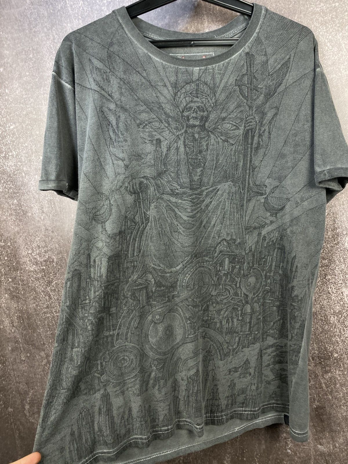 Band Tees Vintage EMP GRAFFITI RAP GHOST T SHIRT DISTRESSED Size US L / EU 52-54 / 3 - 2 Thumbnail