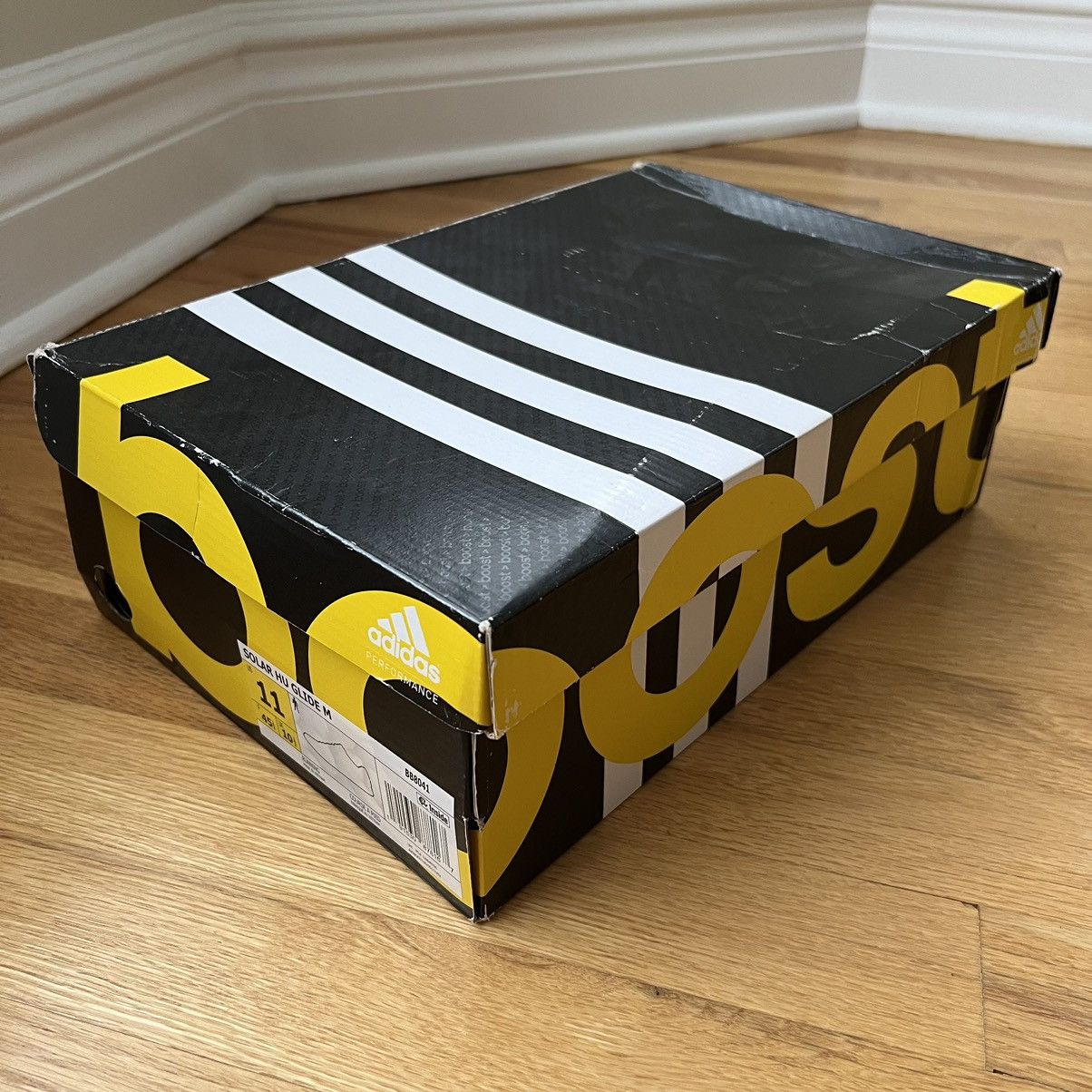 Adidas × Pharrell Adidas Solar Hu Glide Size US 11 / EU 44 - 9 Thumbnail