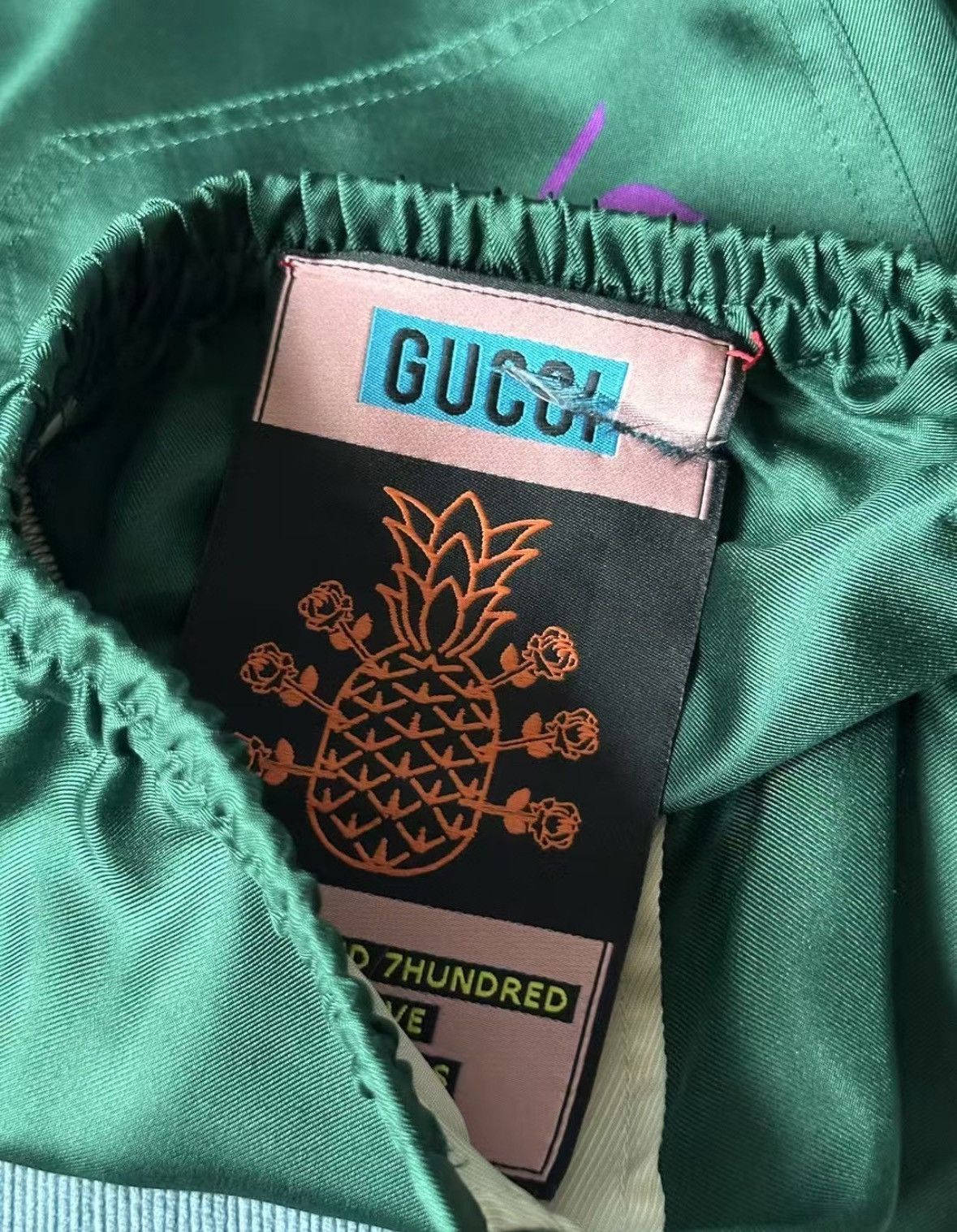 Gucci Gucci Logo letter print green silk straight shorts 2502-Nex Size US 30 / EU 46 - 3 Thumbnail