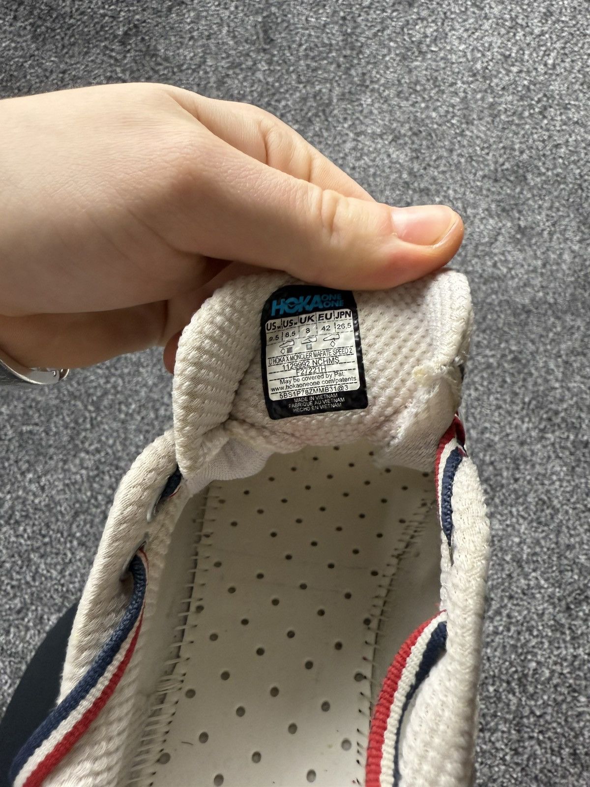 Hoka × Moncler Hoka One One x Moncler Size US 8.5 / EU 41-42 - 11 Thumbnail