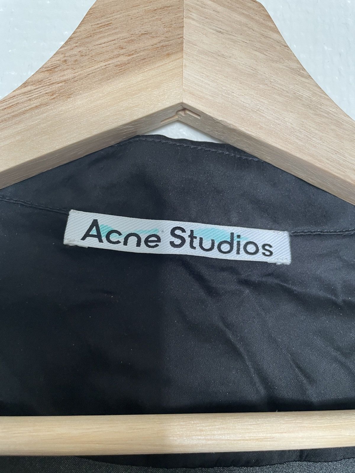 Acne Studios Acne Studios Catwoman Graphic button up Shirt Size US M / EU 48-50 / 2 - 8 Thumbnail