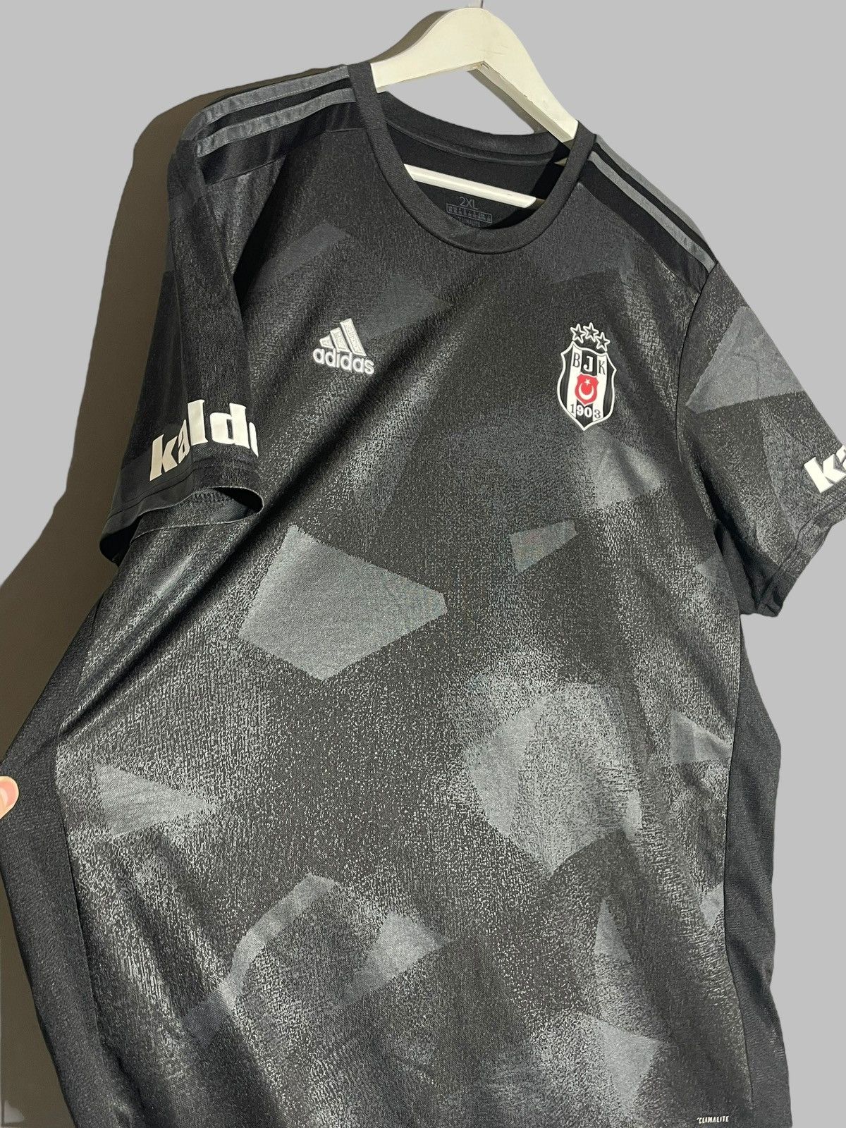 Adidas #99 Prince Boateng Besiktas Adidas 2019/20 Away Jersey Size US XXL / EU 58 / 5 - 6 Thumbnail