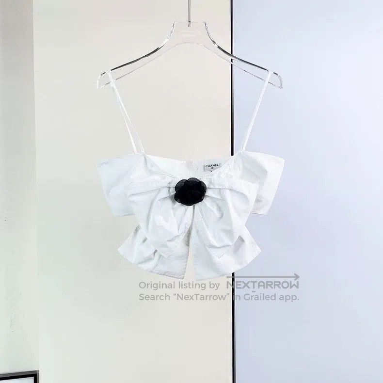 Chanel Chanel Blackened bow strap vest Size XS / US 0-2 / IT 36-38 - 1 Thumbnail
