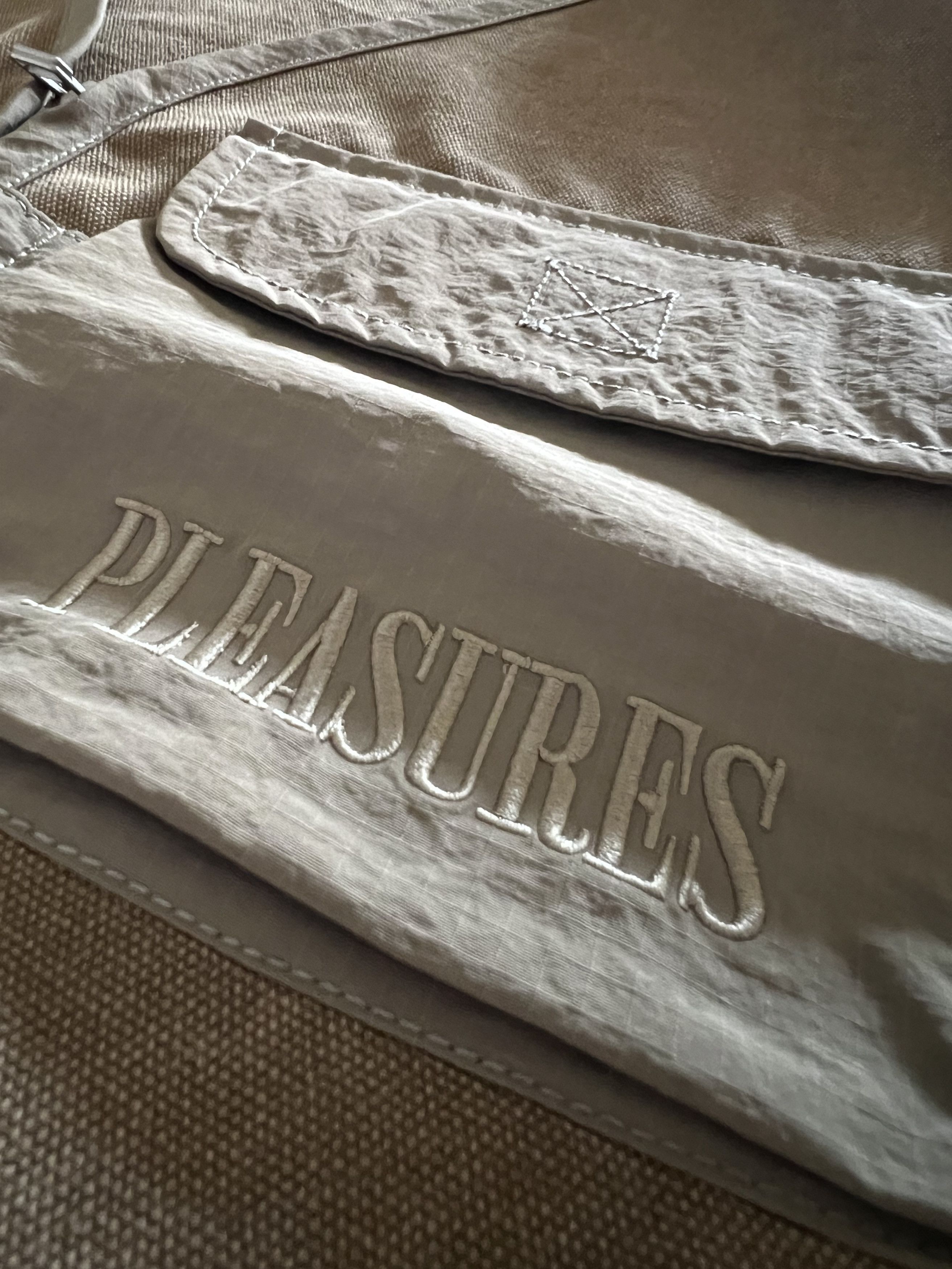 Pleasures Pleasures Beagle Hunting Vest Size US L / EU 52-54 / 3 - 5 Thumbnail