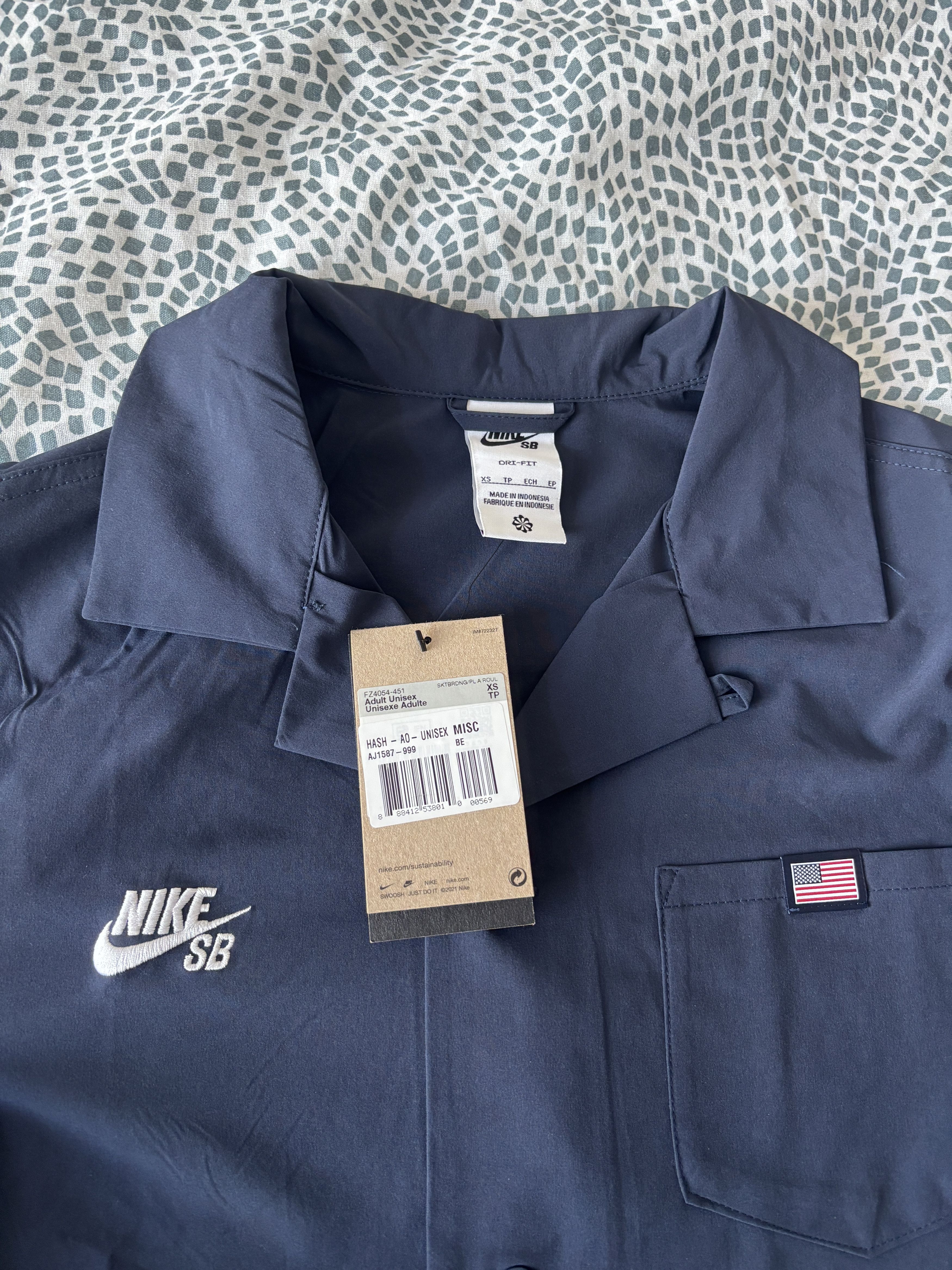 Nike SB Nike SB Team USA Olympics S/S Bowler Shirt Size US XS / EU 42 / 0 - 6 Thumbnail